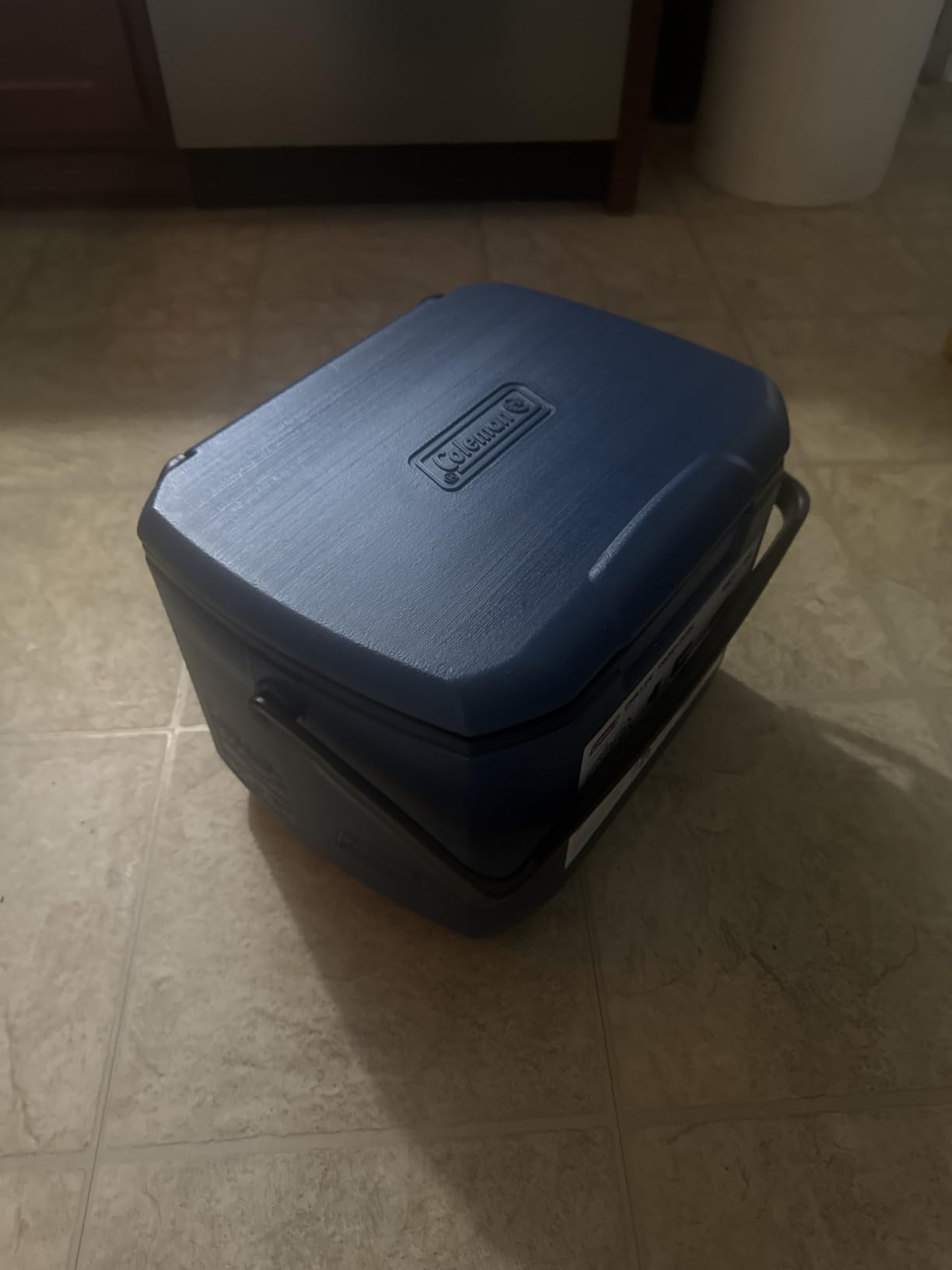 Coleman Chiller 9/16/30/48/60qt Cooler with Ice Retention, Leak Resistant, Great for Camping, Concerts, Sports, and More customer photo 1