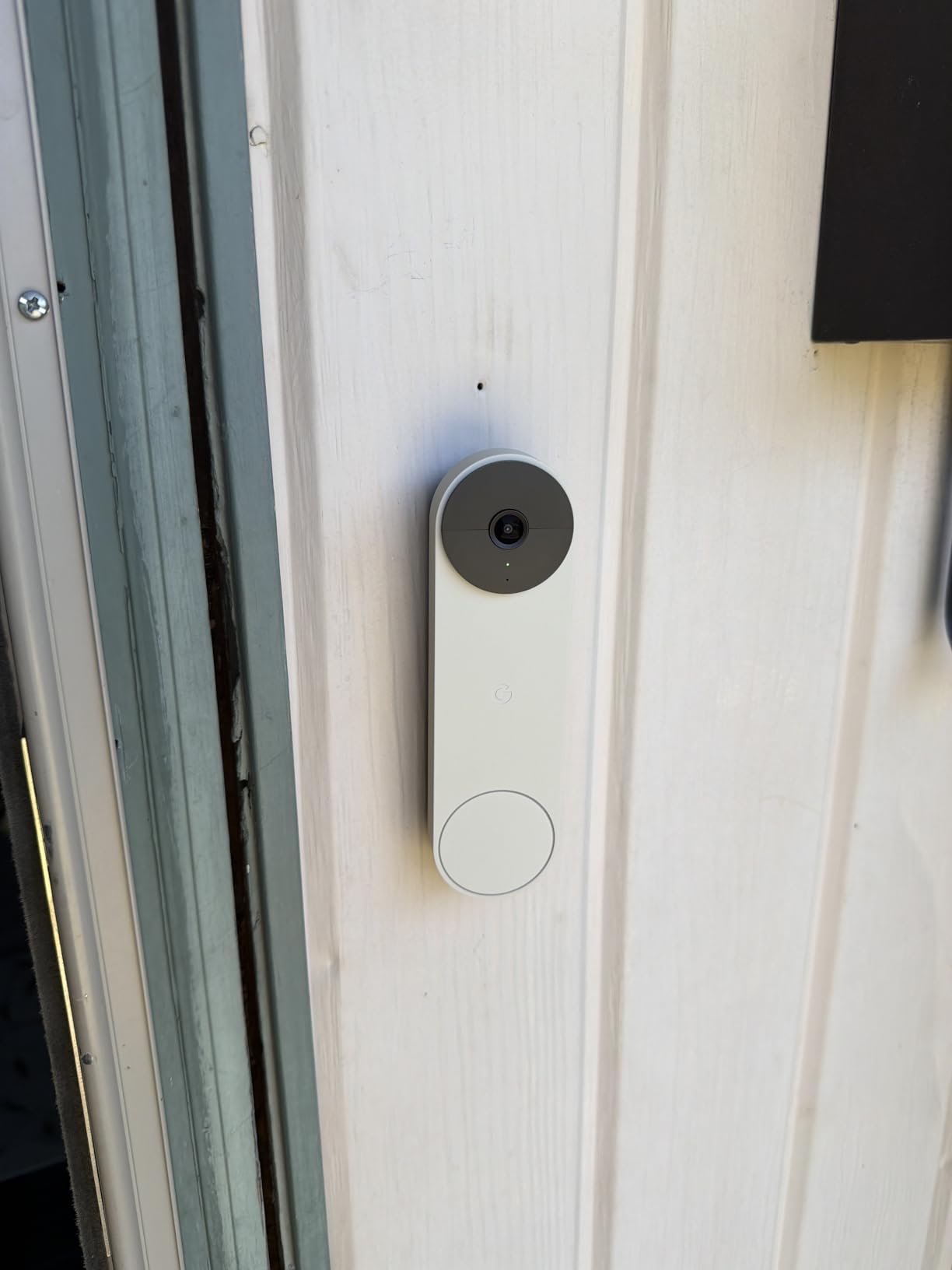 Google Nest Doorbell (Battery) - Ivy | 6x digital zoom video doorbell, HD, 24/7 live view, Night vision, HDR, works with Google Home & Gemini customer photo 1