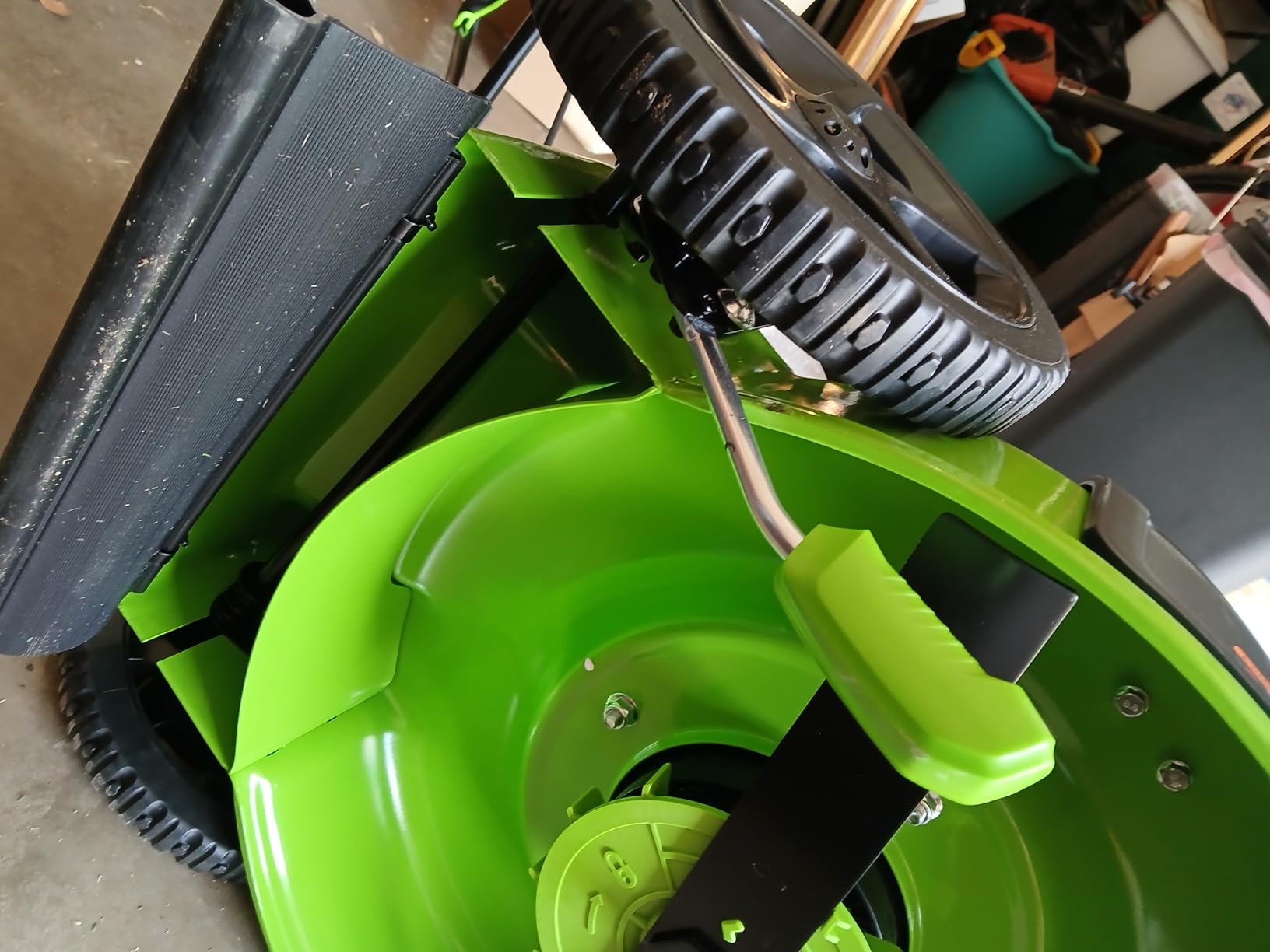 Greenworks 40V 19