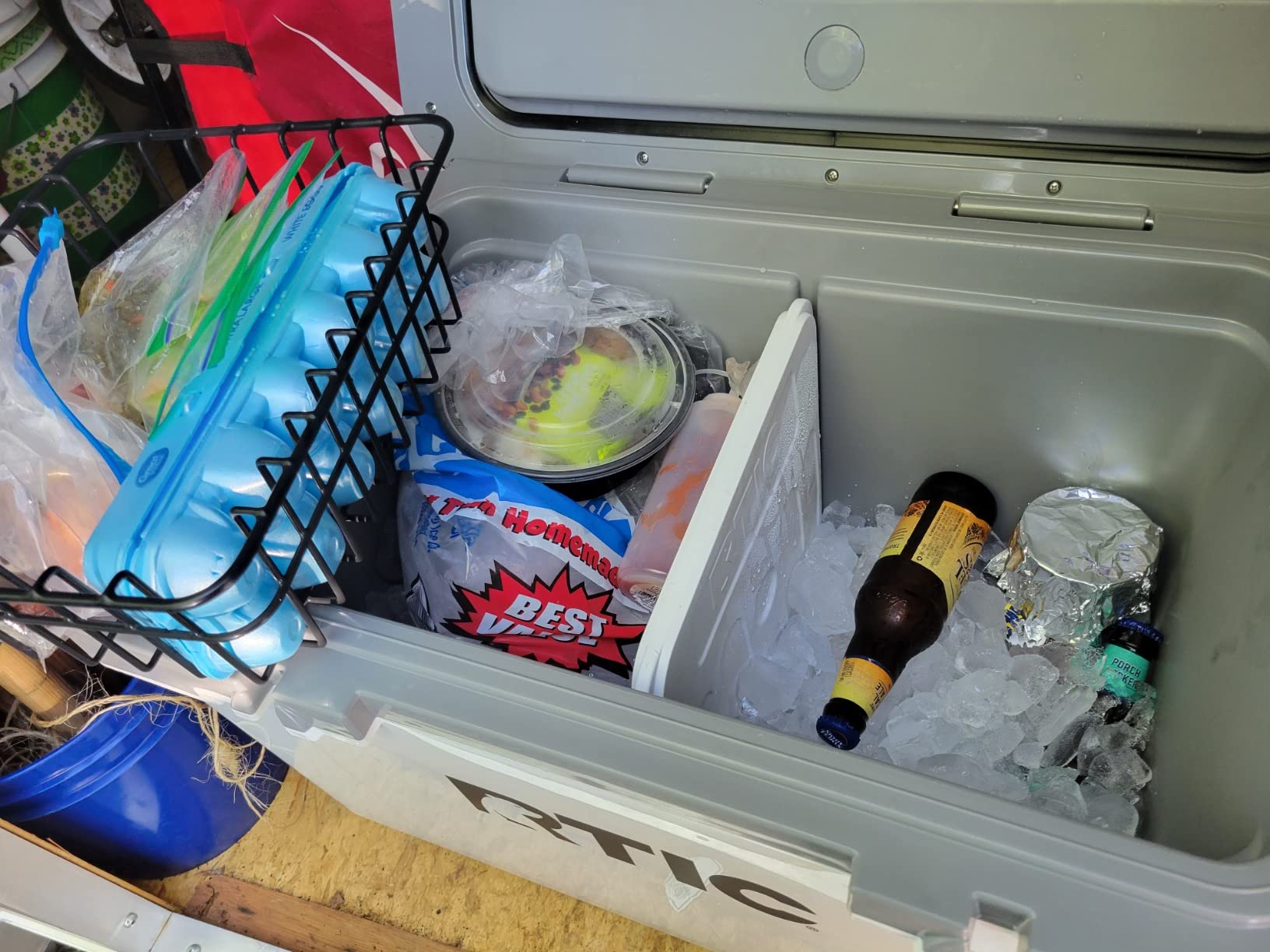 RTIC 52 QT Ultra-Light Hard Cooler | Portable Ice Chest Box for Beach, Drink, Beverage, Camping, Picnic, Fishing, Boat, Barbecue, 30% Lighter Than Rotomolded customer photo 2