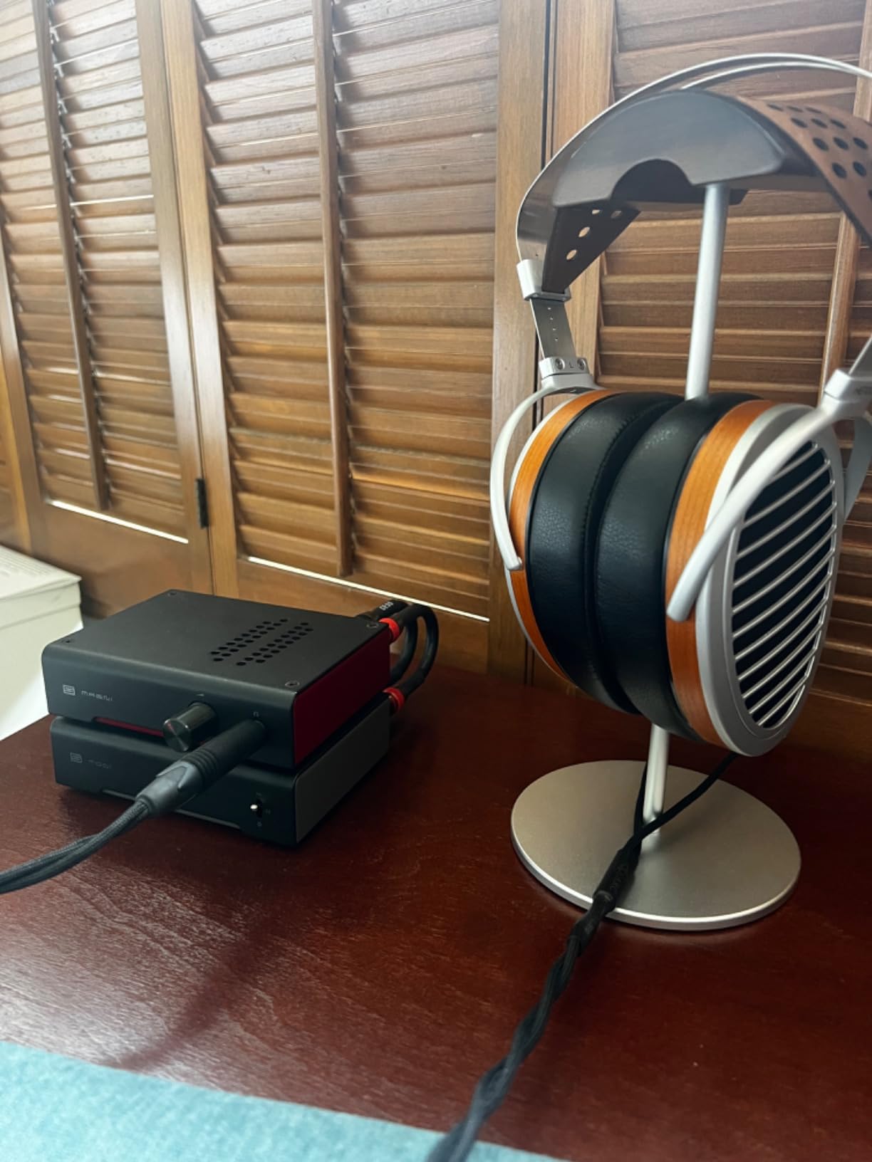 HIFIMAN HE1000 Stealth Magnet Planar Magnetic Full-Size Over-Ear Open-Back Hi-Fi Reference Grade Headphones for Audiophiles, Home & Studio Listening customer photo 2