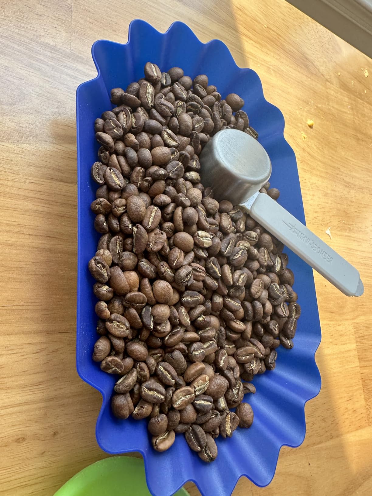 Fresh Roast SR800 Coffee Roaster Bundle - Includes Glass Extension Tube, Coffee Bean Cooler, Green Coffee Beans, Sample Trays & Chaff Brush customer photo 1