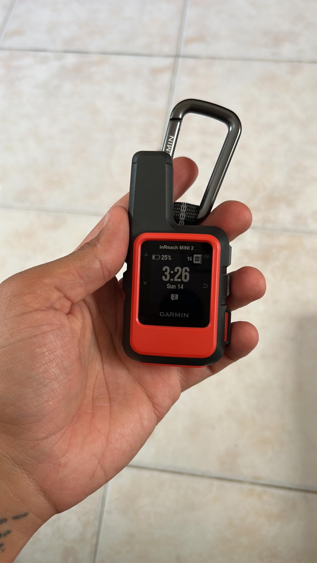 Garmin inReach Mini 2, Lightweight and Compact Satellite Communicator, Hiking Handheld, Black customer photo 2