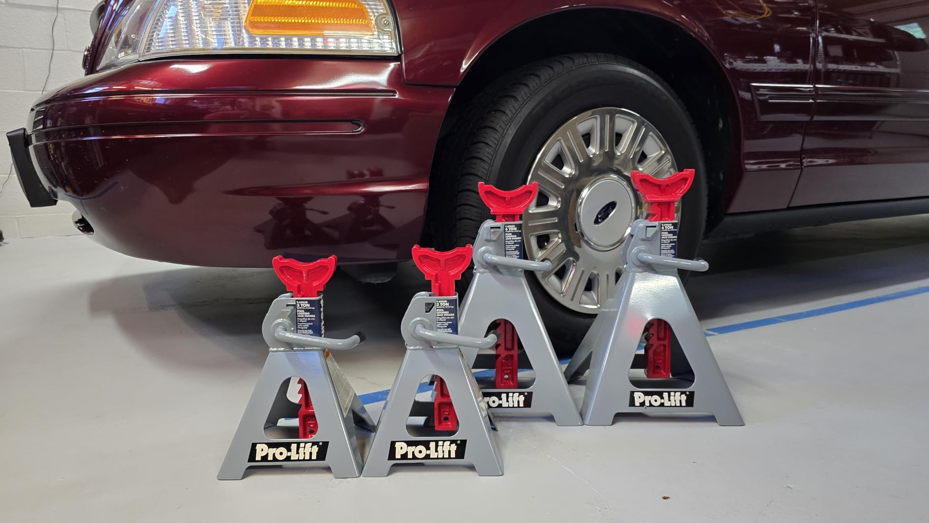 Pro-LifT PL3300 Heavy Duty Jack Stands For Car - 3 Ton in Pair with Double Pins - Handle Lock and Mobility Pin for Extra Safety - Great for Home Auto Repair Shop, Orange customer photo 2