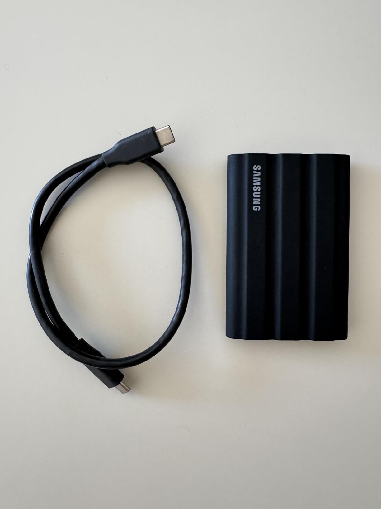 Samsung T7 Shield Portable SSD 2TB, USB 3.2 Gen 2, Up to 1,050 MB/s | Rugged, IP65 Water Resistant, for Photographers, Content Creators and Gaming, External Solid State Drive (MU-PE2T0R/AM), Blue customer photo 2