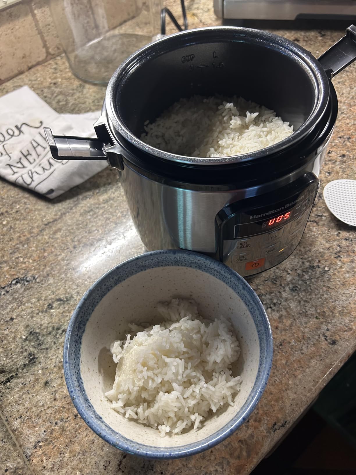 Hamilton Beach Digital Programmable Rice Cooker & Food Steamer, 12 Cups Cooked customer photo 1