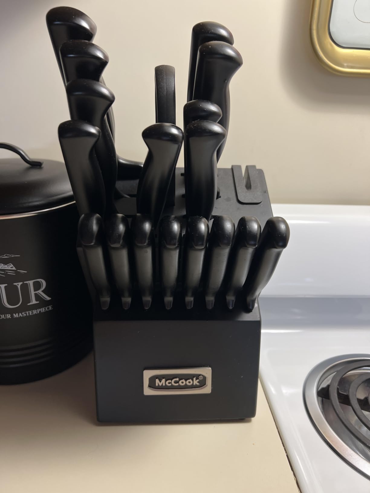 McCook 15-Piece German Forged Stainless Steel Knife Block Set with Built-in Sharpener, Gold customer photo 2