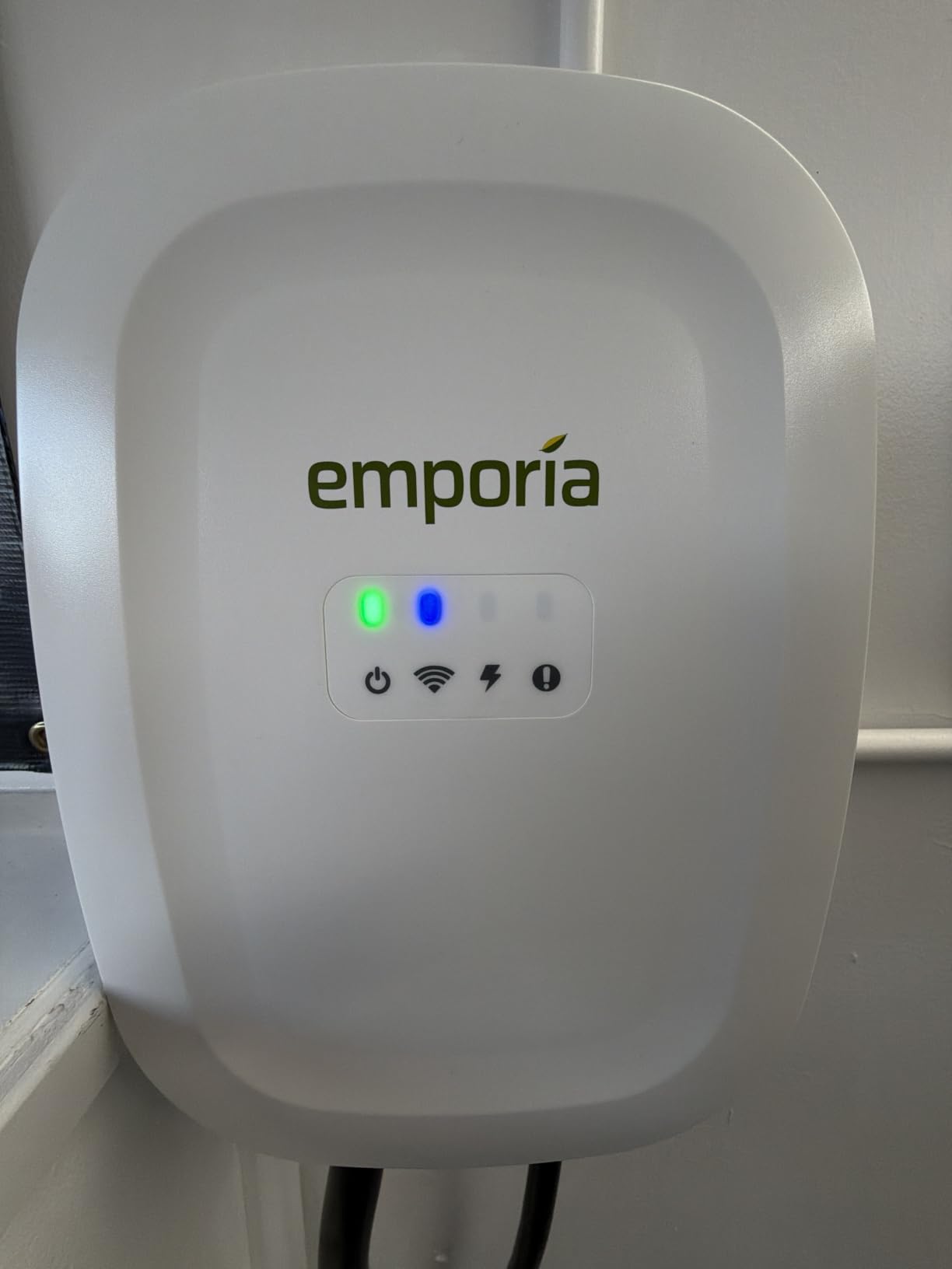 EMPORIA Level 2 EV Charger w/ J1772 Connector - 48 Amp, 240V WiFi Enabled Electric Vehicle Charging Station, 25ft Cable, NEMA 14-50, White customer photo 2