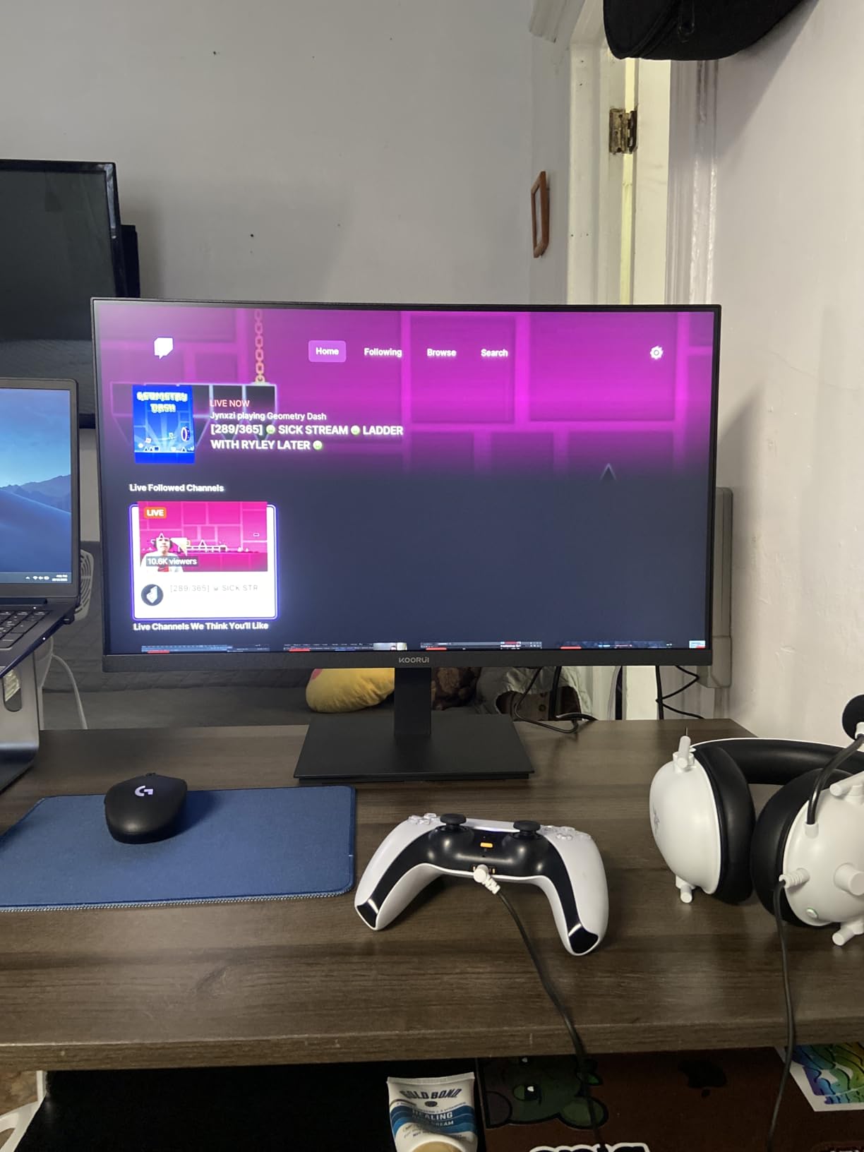 KOORUI 27 Inch Computer Monitor 144Hz FHD 1080p VA Display for Work & Play | 4000:1 Contrast Ratio, Adaptive Sync, Eye Care TÜV Rheinland Certified, Slim Bezels, HDMI/VGA, VESA & Tilt for Home Office customer photo 1