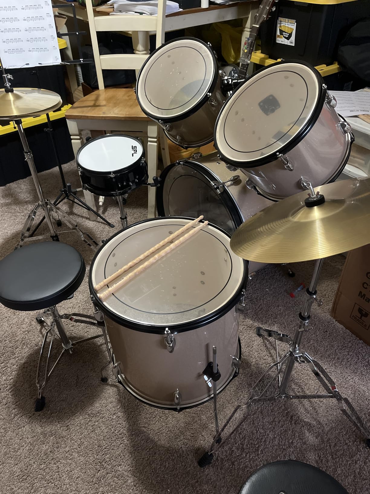 Ktaxon 22 Inch Drum Set Adult, 5-Piece Full Size Poplar Drumset, Black | Drums kit with Cymbal Stands, Hi-hat Stand, Drum Sticks, Bass Pedal, Stool, and All Accessories For Beginner Teens Student customer photo 2