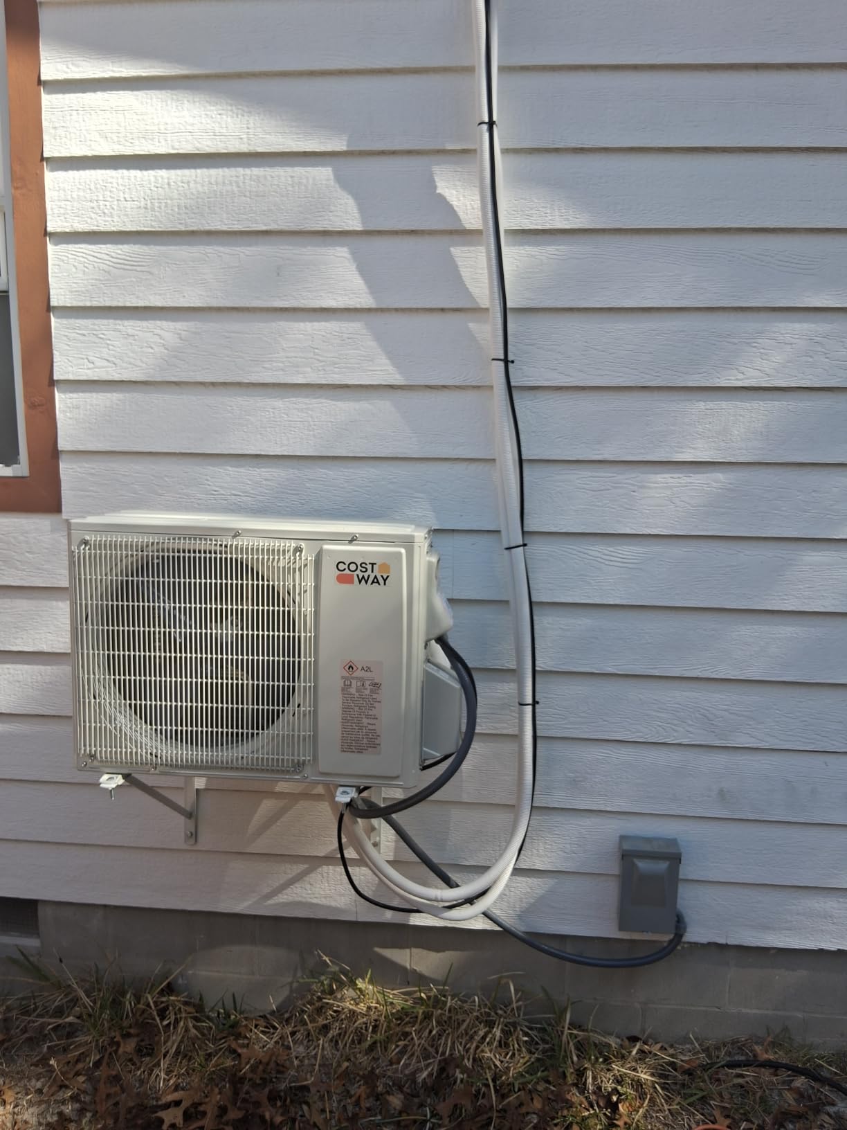 COSTWAY 12000BTU Mini Split Air Conditioner& Heater | 20 SEER2 115V Wall-Mounted Ductless AC Cools up to 750 Sq. Ft, Energy Efficient Inverter AC with Heat Pump customer photo 2