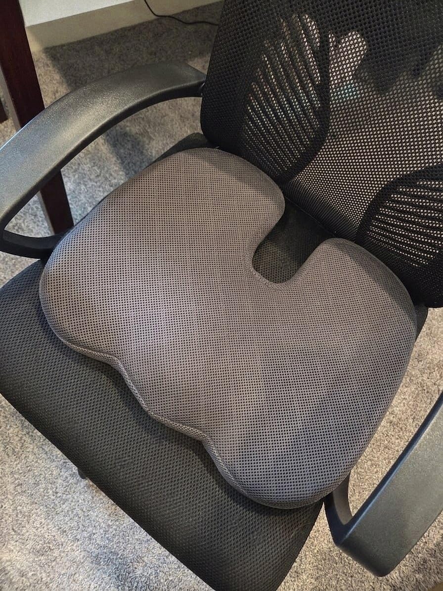 TushGuard Seat Cushion - Memory Foam Sitting Pillow for Office Chair, Car Seat, Airplane, Bleacher - Sciatica & Hip & Coccyx Pain Relief Desk Chair Cushion for Long Sitting Office Workers, Car Drivers customer photo 1