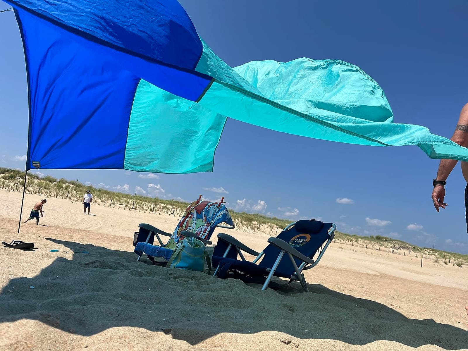 Shibumi Shade Quiet Canopy Version | Beach Tent | Sets Up in 3 Mins | 150 Sq. Ft. of Shade for up to 8 People | Includes Wind Assist | UPF 50+ Sun Protection customer photo 1