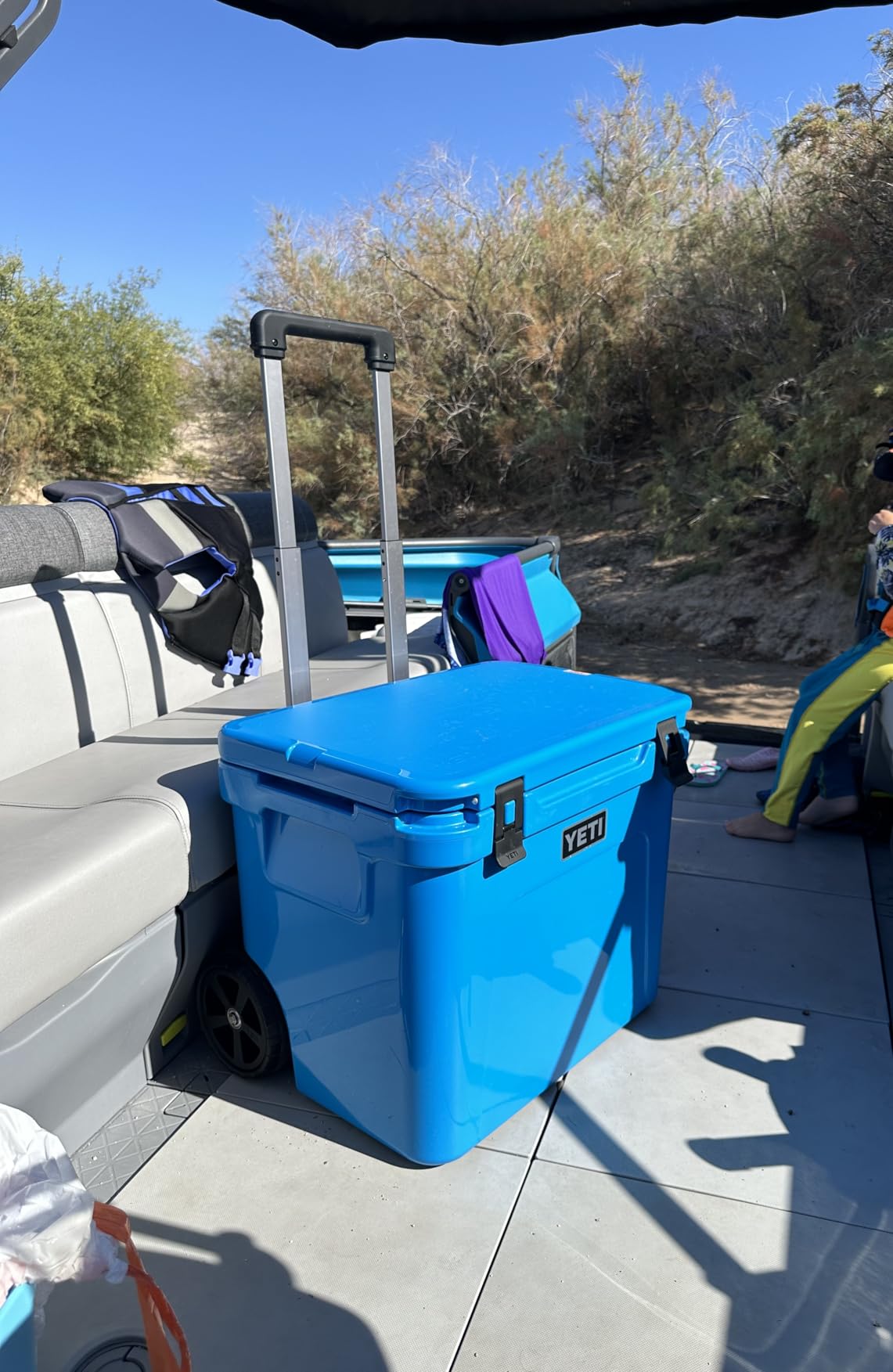 YETI Roadie 60 Wheeled Cooler with Retractable Periscope Handle customer photo 1