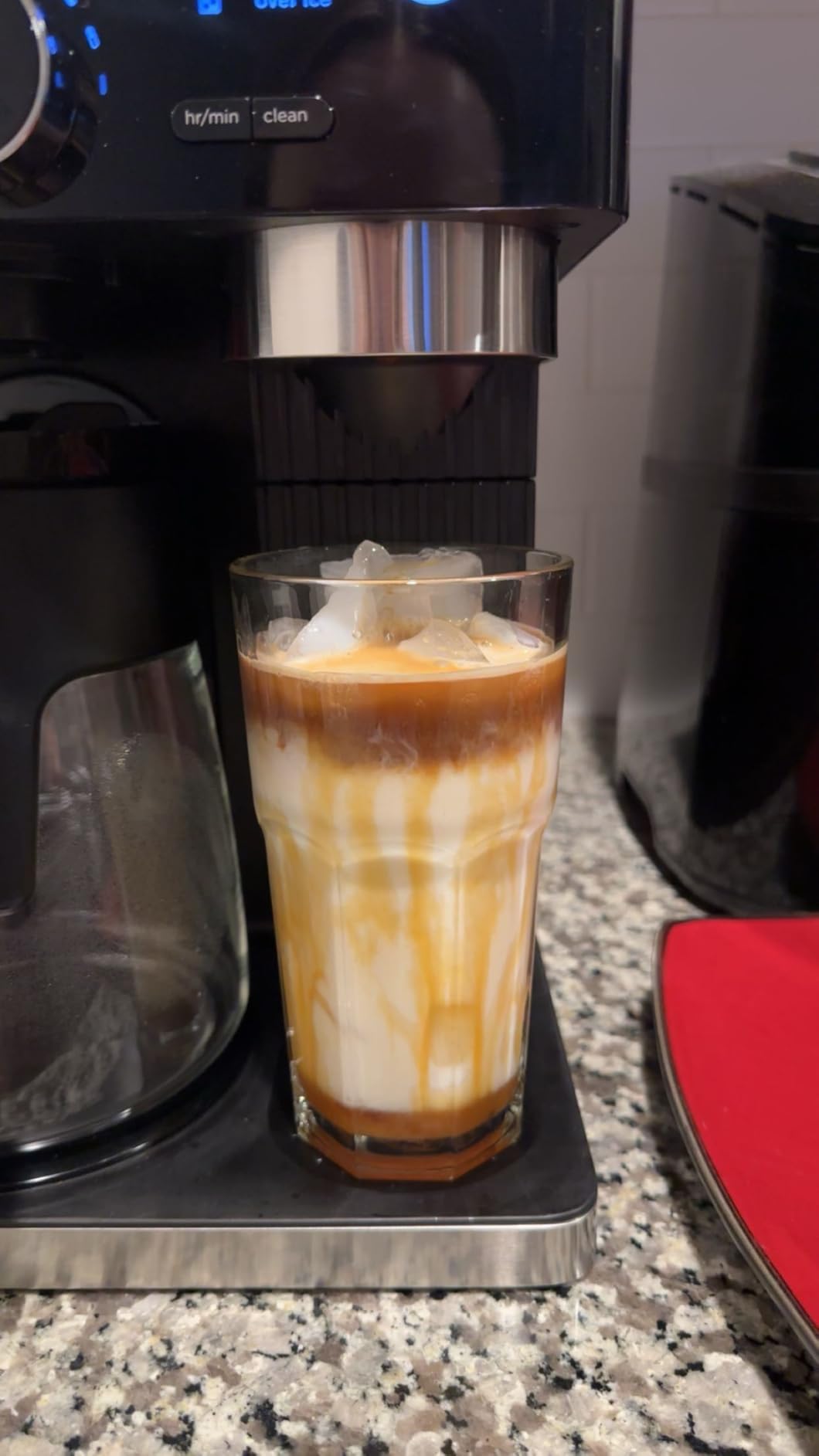 Ninja Espresso & Coffee Maker, Nespresso Capsule Compatible, Barista System, Built-in Frother (CFN601) customer photo 1