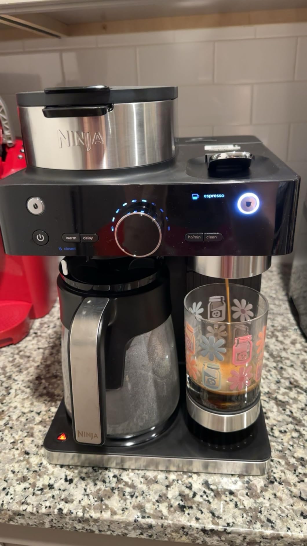 Ninja Espresso & Coffee Maker, Nespresso Capsule Compatible, Barista System, Built-in Frother (CFN601) customer photo 2