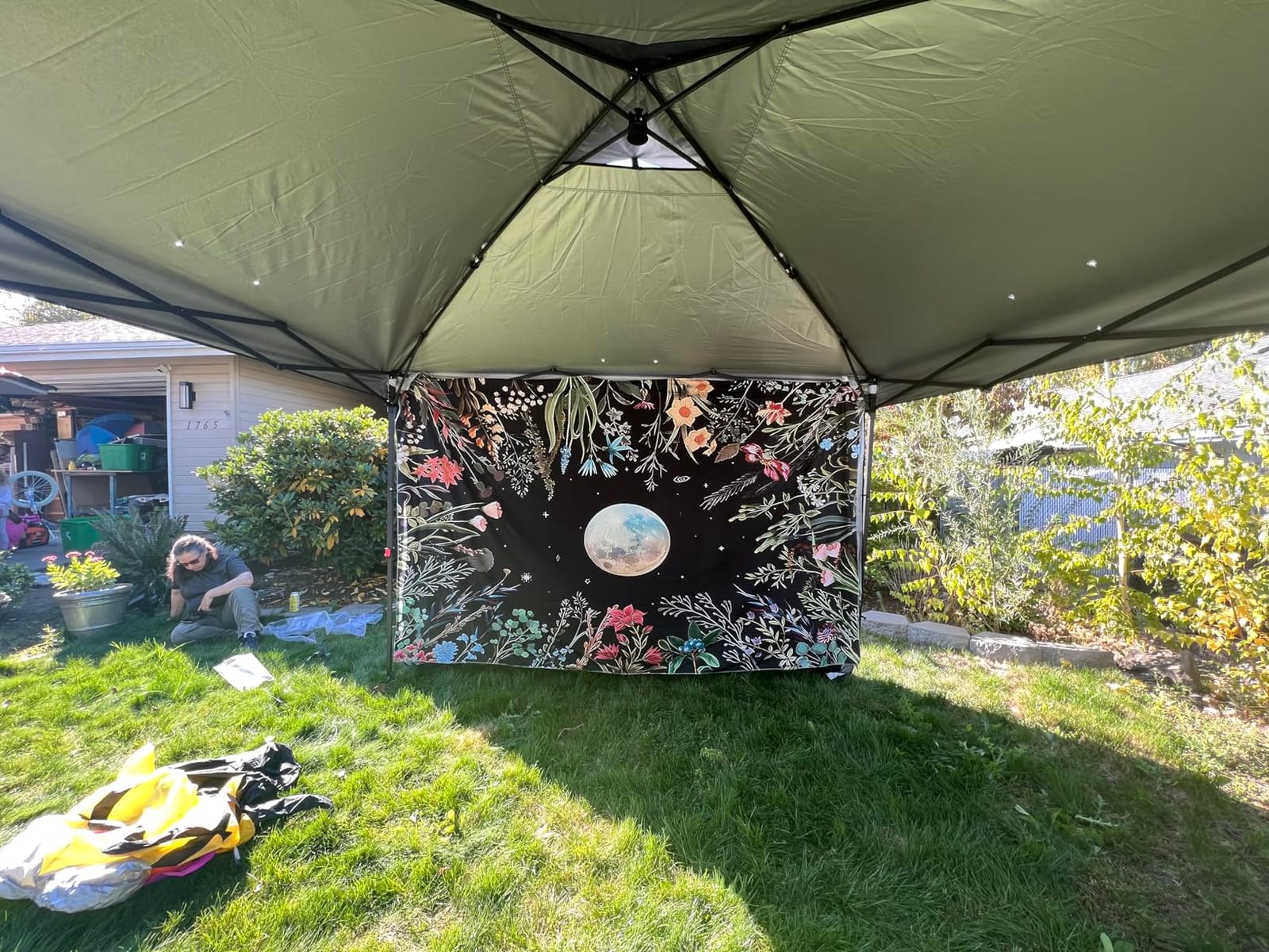 Tunbne 10X10 Pop Up Canopy Tent Outdoor with 1 Sidewalls, One Push Setup | 1 Minute Setup, Vented Roof, Silver-Coated, UV Resistant, Extra 6 Pockets, 8 Stakes, 4 Sandbags, (White) customer photo 1