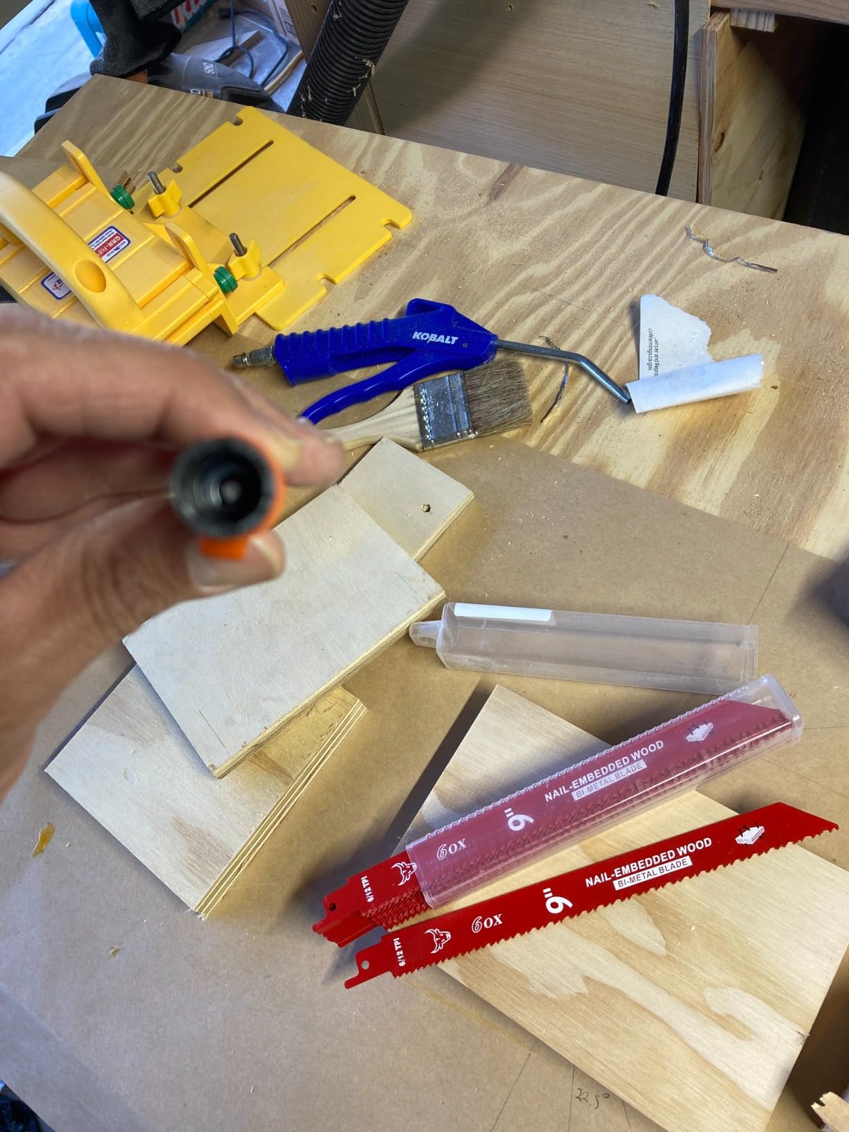 THORVALD New 3-in-1 Carpenter Pencils with Finger Grip for Construction - Incl. 7 Leads + Sharpener - Solid Mechanical Pencils with Fine Point/Best Marking Tools Construction/Carpenters/Scriber customer photo 2