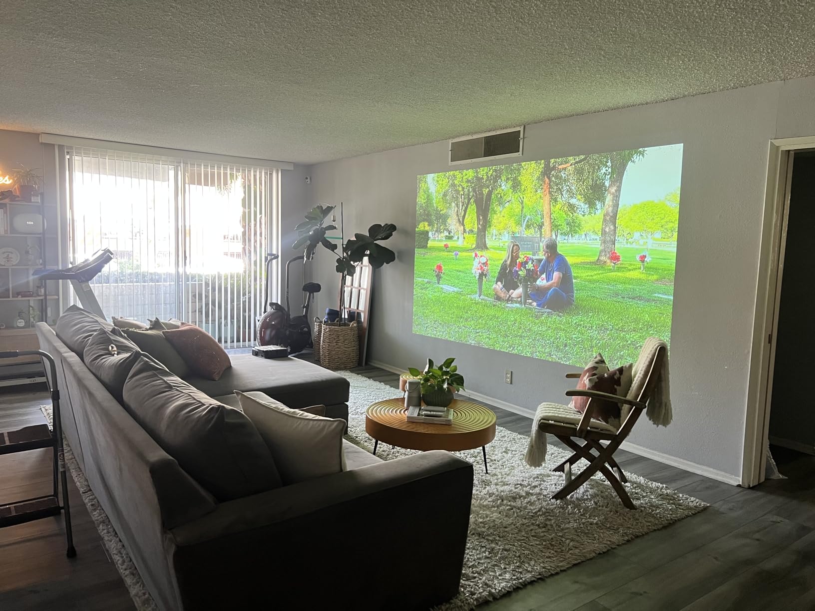 Epson EpiqVision Flex CO-W01 Portable Projector, 3-Chip 3LCD, 3000 Lumens, Built-in Speaker customer photo 1