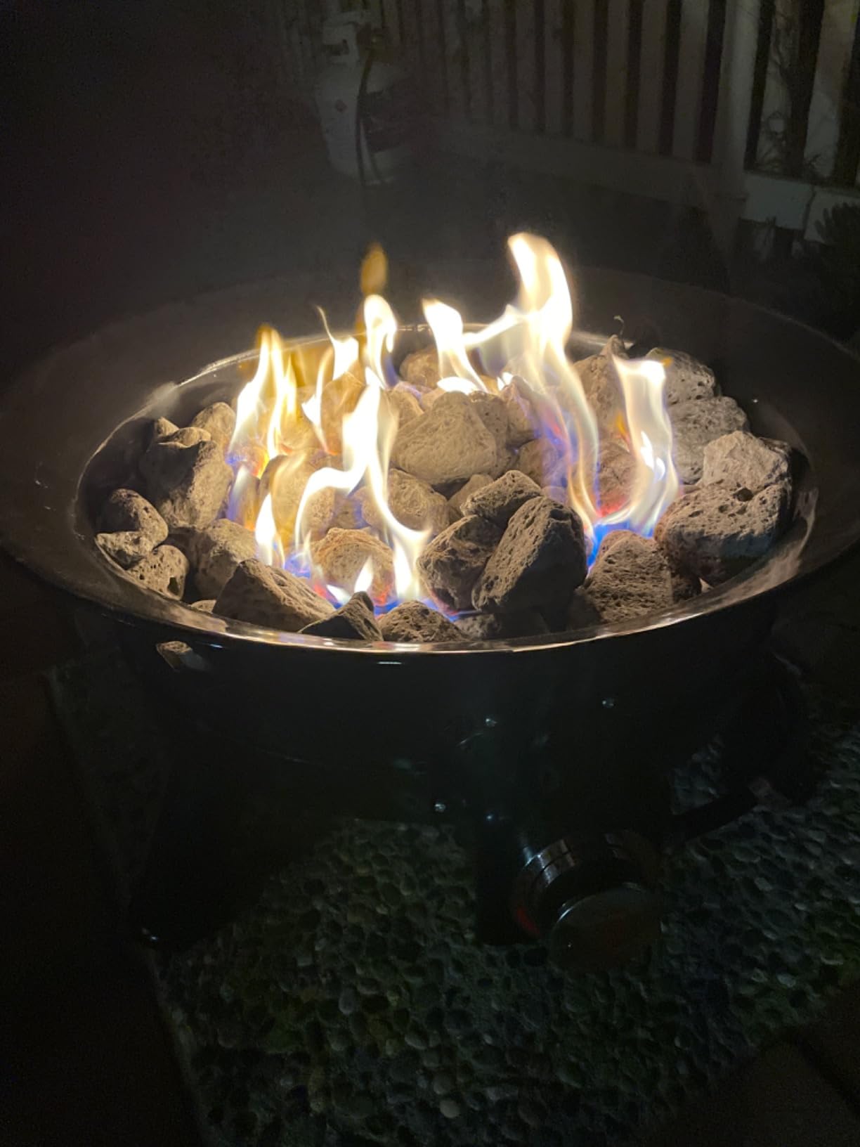 Flame King Smokeless Propane Fire Pit, 24-inch Portable Firebowl, 58K BTU with Self Igniter, Cover, & Carry Straps for RV, Camping, & Outdoor Living customer photo 1
