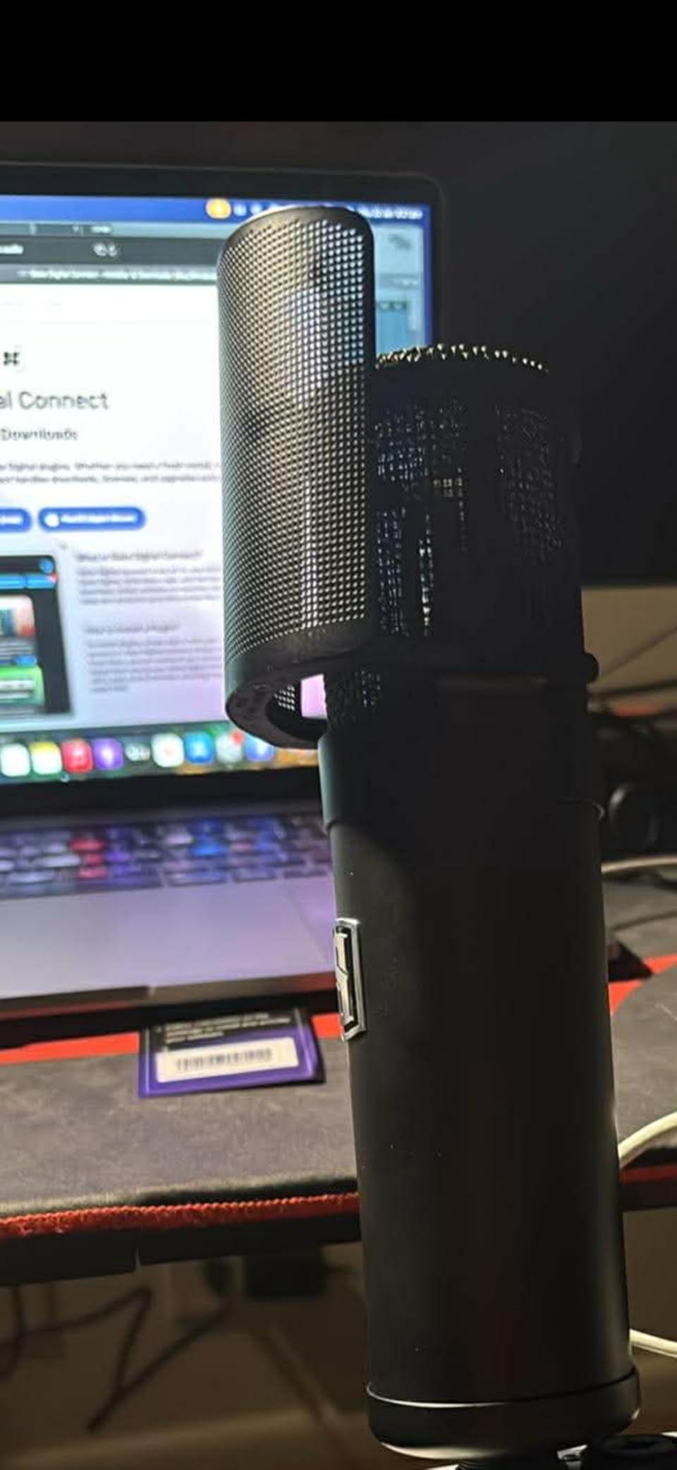 Audio-Technica AT8175 20 Series Exclusive Pop Filter Pop Guard Compatible Models: AT2020USB-X, AT2020USB+, AT2020, AT2020GM, AT2035, AT2050 customer photo 2