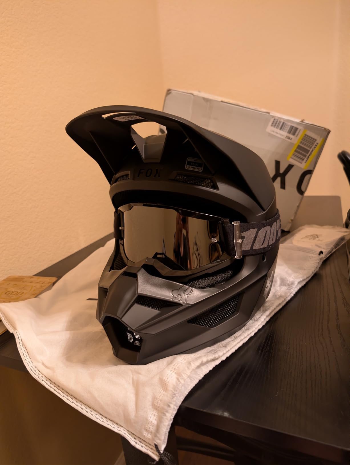 Fox Racing Unisex-Adult V Core MIPS Motocross Dirt Bike Helmet, Matte Black customer photo 2