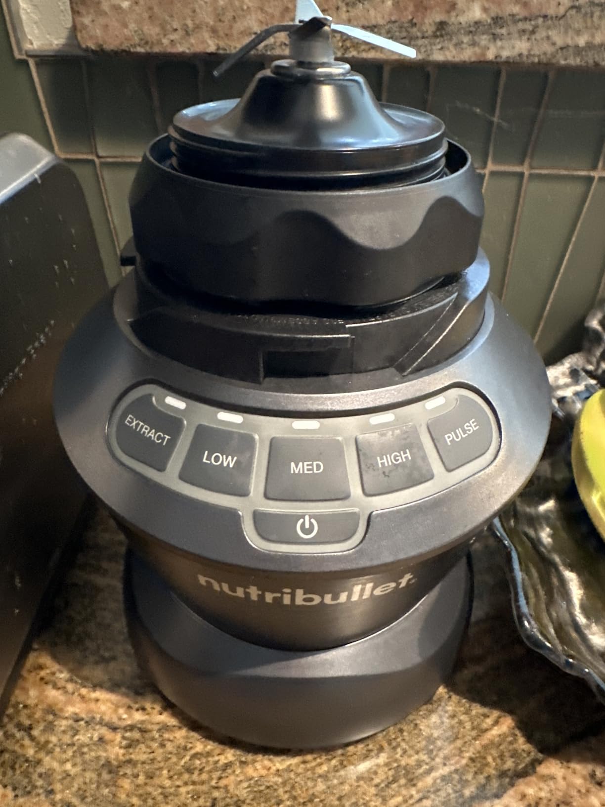 Nutribullet Full-Size Blender Combo, Single-Serve & Large Capacity, 1200W, 64oz Pitcher, 32oz Cup, Extractor Blade, 3-Speed, Pulse, Smoothies, Soups, Sauces, Easy Cleaning, Dark Gray, NBF50500 customer photo 2