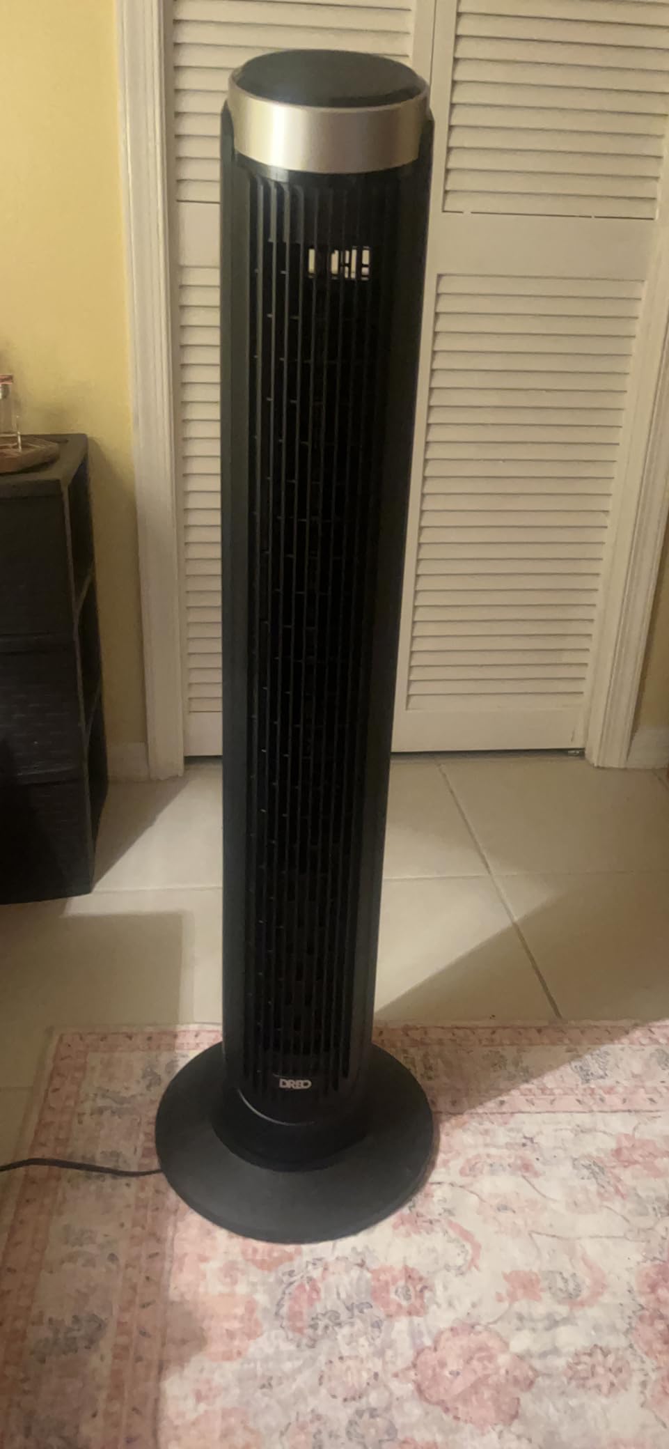 DREO Smart Tower Fan for Bedroom, 90° Oscillating Fan, 26ft/s Wind, 28dB | 5 Speeds 4 Modes, Quiet Floor Fans for Room, 12H Timer, Remote/APP & Voice Control, Standing Fans, Silver customer photo 1