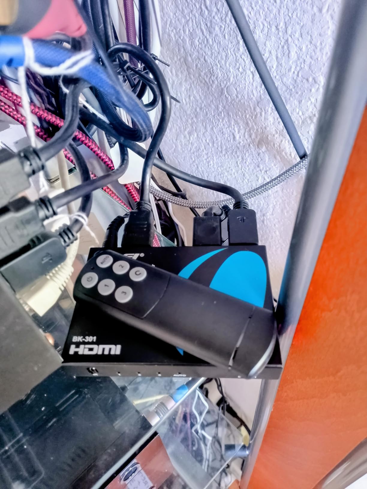OREI 8K 4-Port HDMI 2.1 Switch, 8K@60Hz,4-in 1-Out 4K@120Hz, Auto Switch | hdmi switcher 4 in 1 out, hdmi switcher 4k 120hz, 48Gbps, HDR10, Dolby Vision, HLG, PS5/Xbox Ready customer photo 1