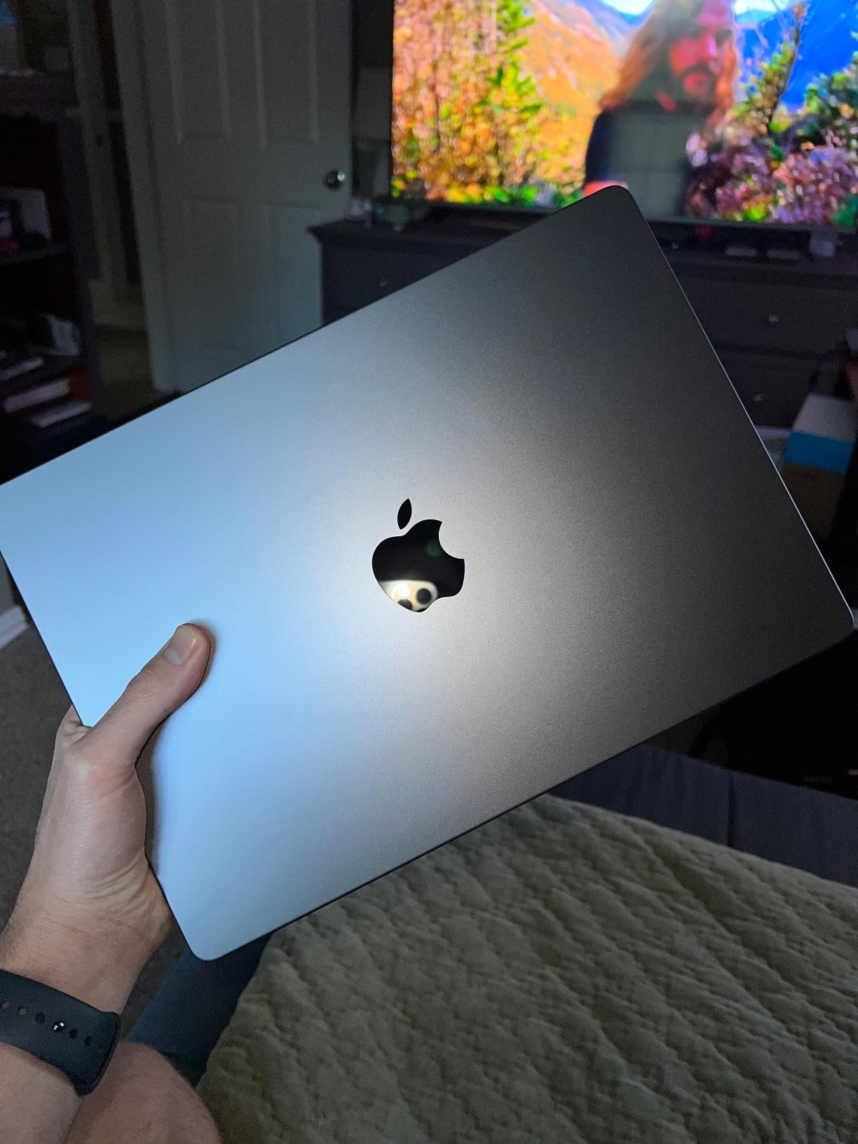 2023 MacBook Pro Laptop with Apple M2 Pro chip with 10-core CPU and 16-core GPU: 14.2-inch Liquid Retina XDR Display, 16GB Unified Memory, 512GB SSD Storage. Works with iPhone/iPad; Space Gray customer photo 2