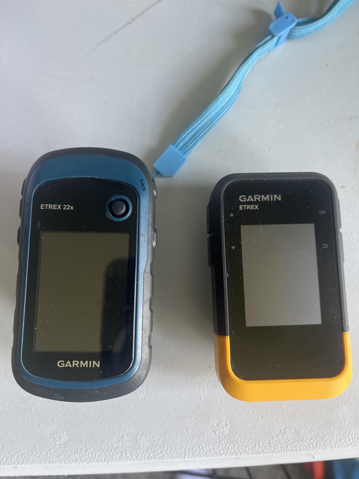 Garmin eTrex SE, GPS Handheld Navigator | Wireless Connectivity, Multi-GNSS Support, Sunlight Readable Screen customer photo 2