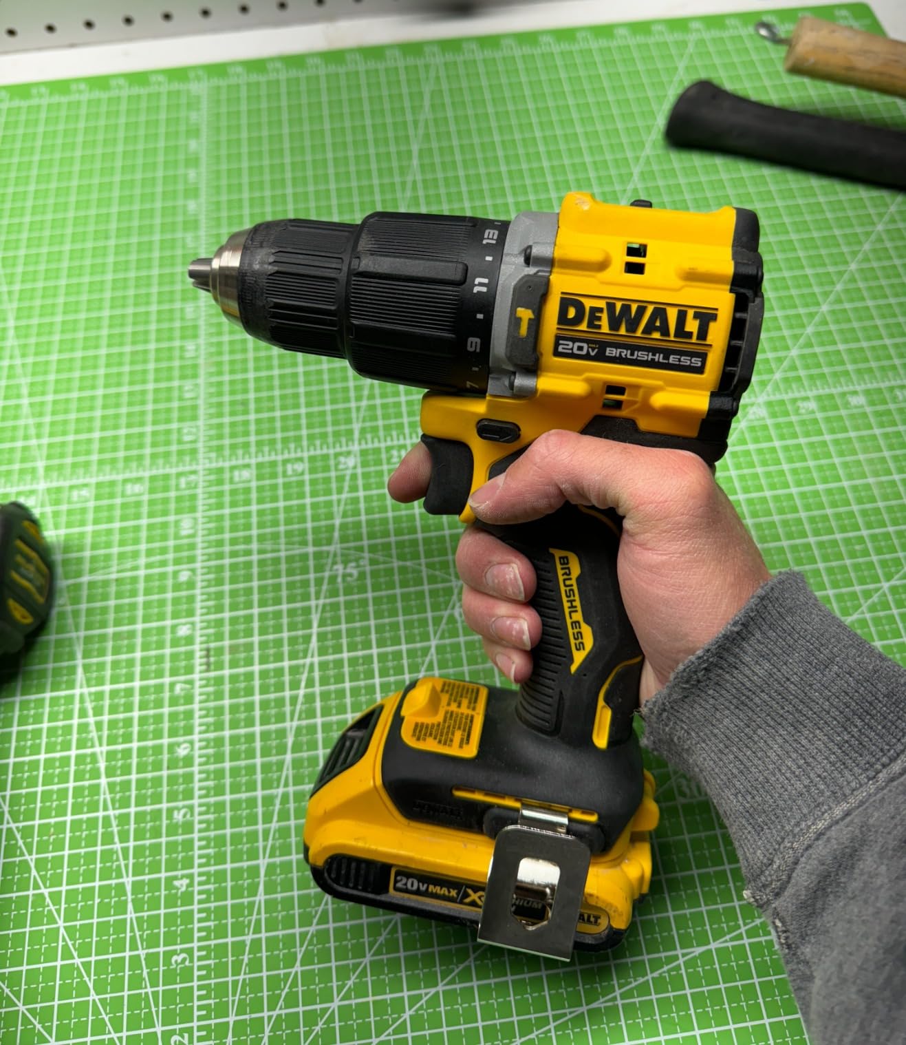 DEWALT DCD799B 20V MAX* ATOMIC COMPACT SERIES Brushless Lithium-Ion 1/2 in. Cordless Hammer Drill (Tool Only) | 552 Uwo, 1, 650 Rpm, Compact 6.49 in, 2.53 Lb, Tool-Only, Battery and Charger Sold Separately customer photo 1