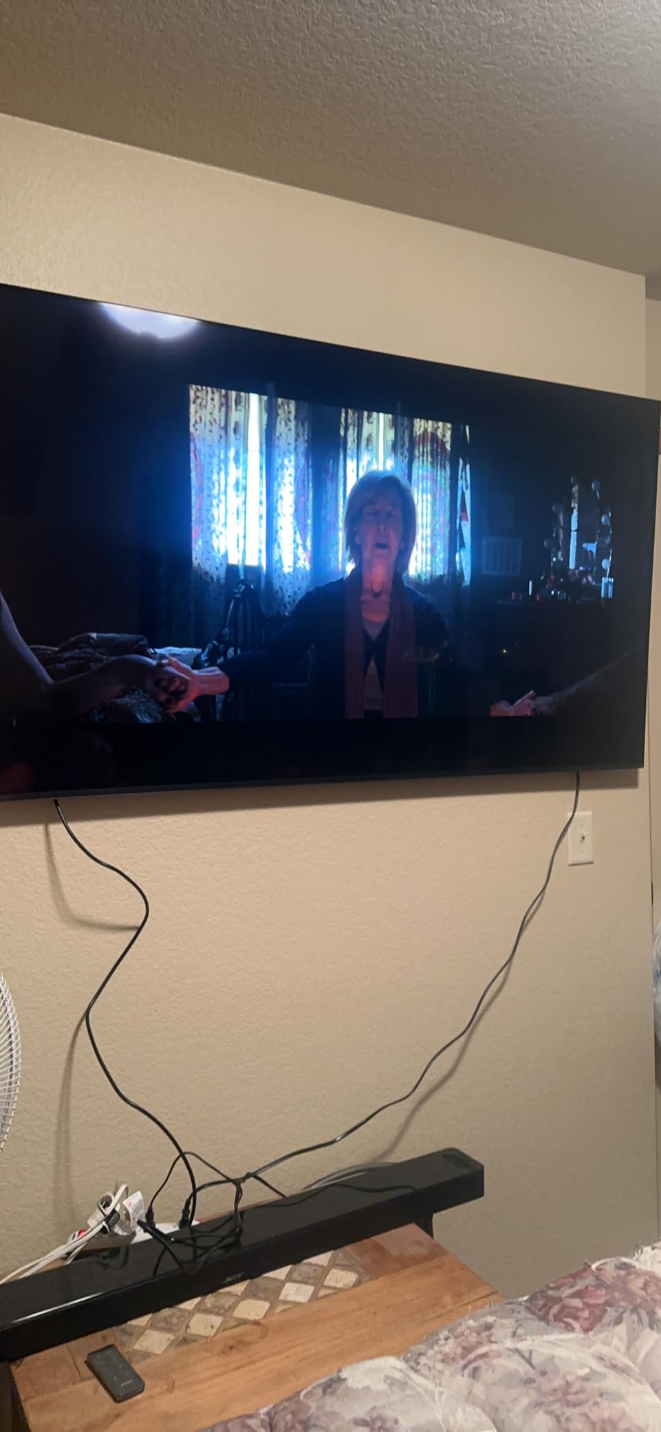 Sony OLED 83 inch BRAVIA XR A80L Series 4K Ultra HD TV: Smart Google TV with Dolby Vision HDR and Exclusive Gaming Features for The PlayStation 5 XR83A80L - 2023 Model, Black customer photo 1