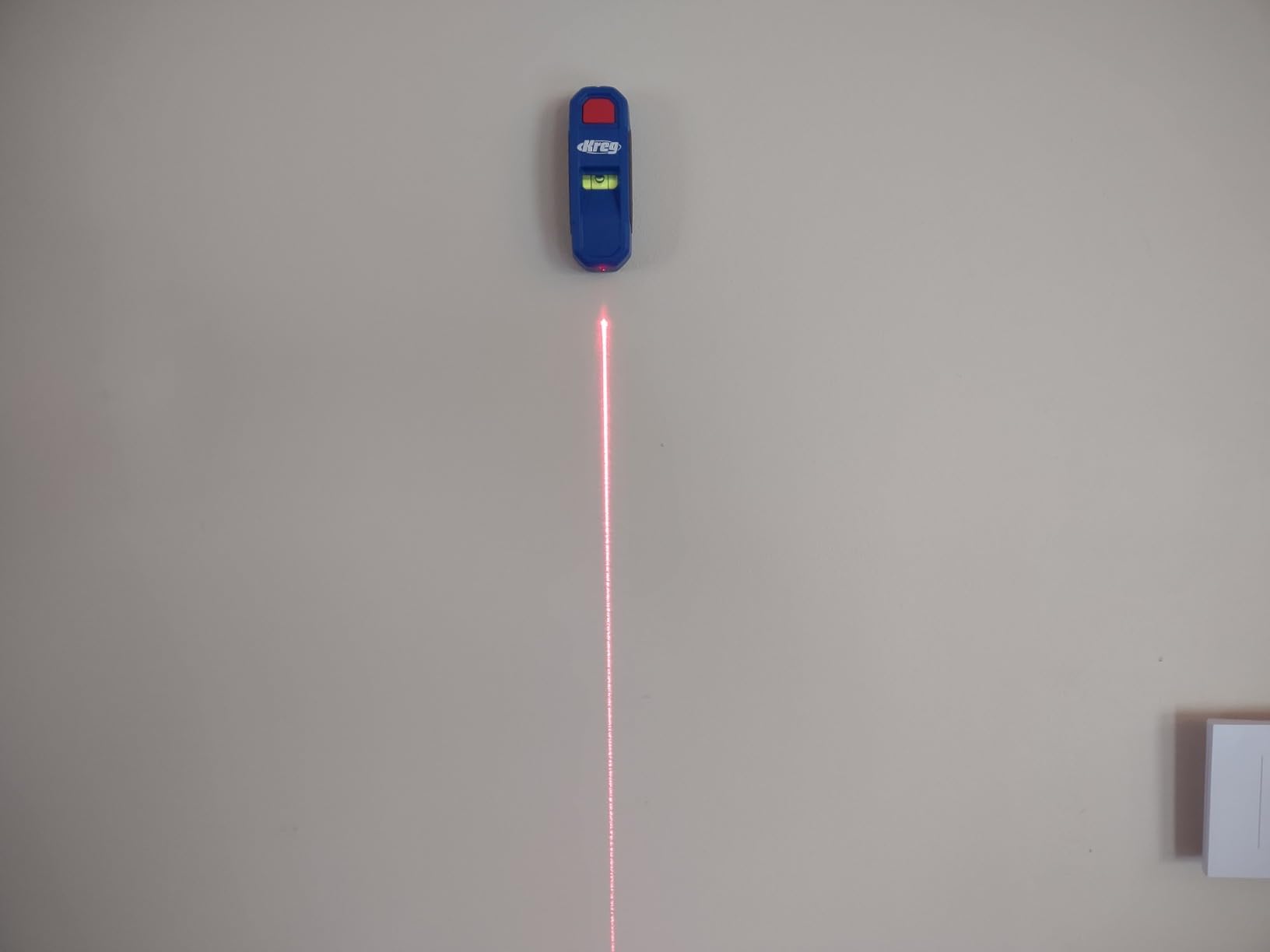 Kreg KMM1000LZ - Kreg Magnetic Stud Finder with Laser-Mark - Stud Finder & Wall Scanner customer photo 1