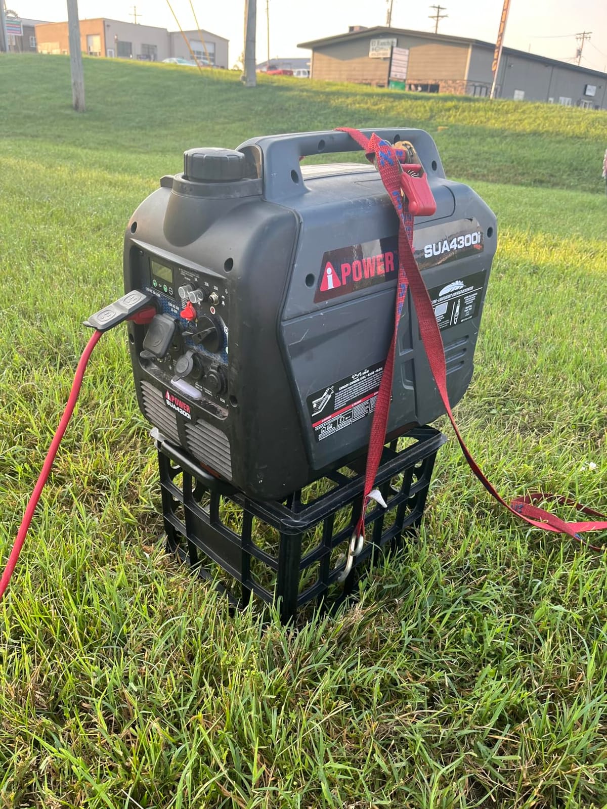 A-iPower 4300-Watt Dual Fuel Portable Inverter Generator, RV Ready Lightweight w/CO Sensor for Backup Home Use, Tailgating & Camping, CARB Compliant (SUA4300iD) customer photo 2