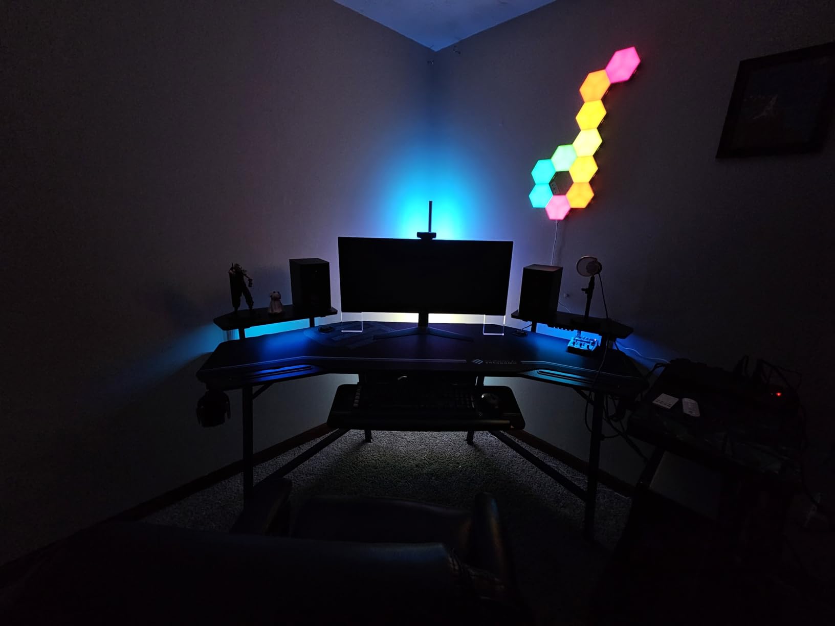EUREKA ERGONOMIC Gaming Desk Wing Shaped Keyboard Tray 72 Inch Walnut | LED monitor stand with dual headphone hooks and cup holder, built for gaming, streaming, and studio setups customer photo 1