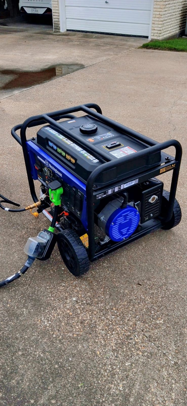 Westinghouse 13500 Peak Watt Tri-Fuel Home Backup Portable Generator, Remote Electric Start, Transfer Switch Ready, Gas, Propane, and Natural Gas Powered customer photo 1