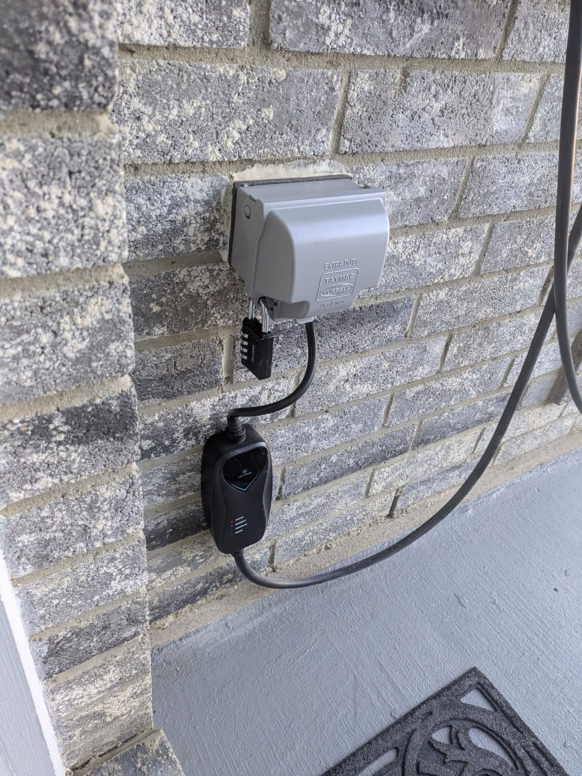 Lectron Level 1 EV Charger - ETL Certified, 110V, 15 Amp, 16 ft Extension Cord & J1772 Cable - Portable Electric Car Charger for J1772 EVs with NEMA 5-15 Plug customer photo 2
