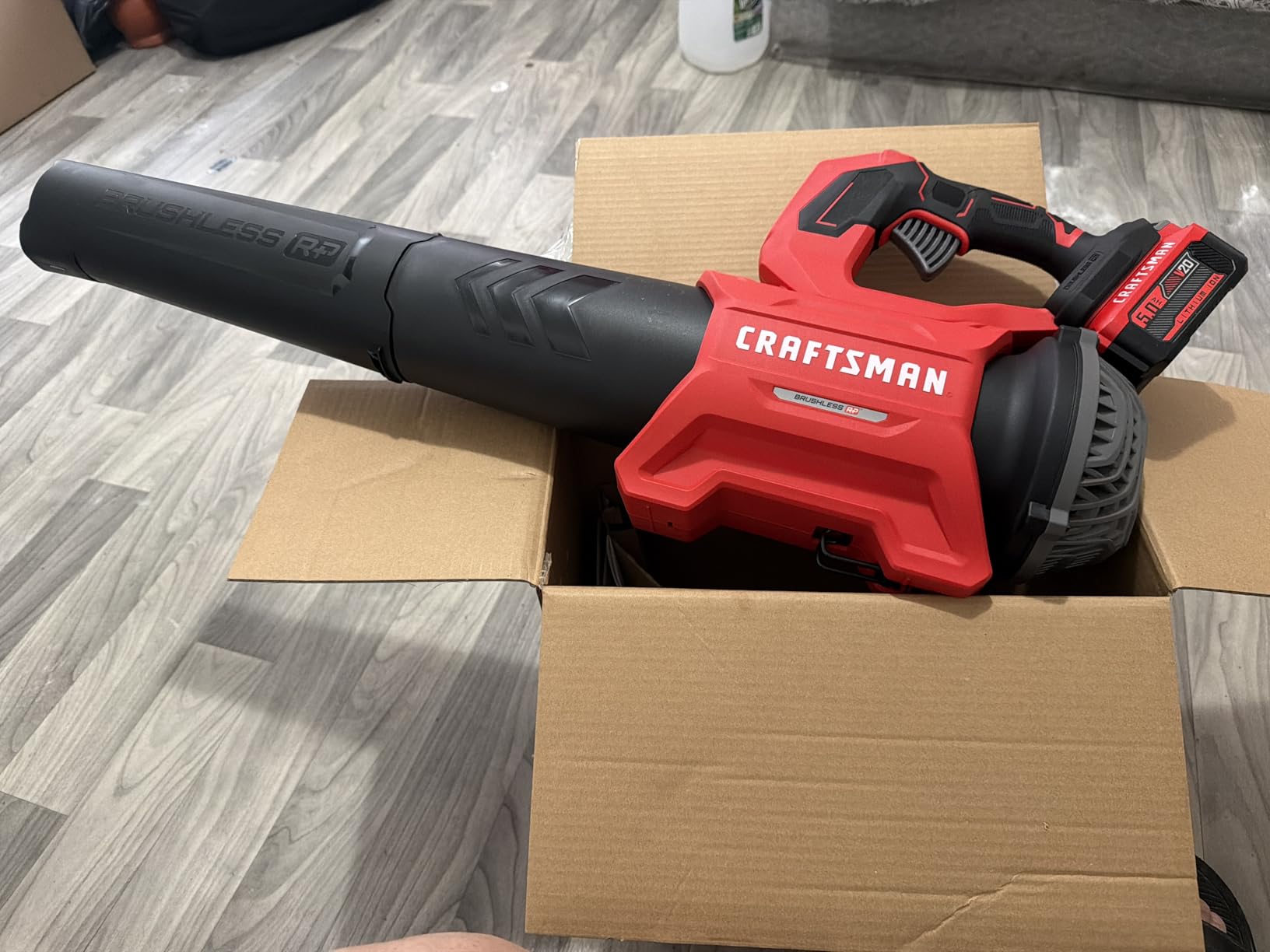 CRAFTSMAN Leaf Blower Cordless V20 RP, Up to 110 MPH, Brushless, 5.0Ah Battery and Charger (CMCBL730P1) customer photo 2