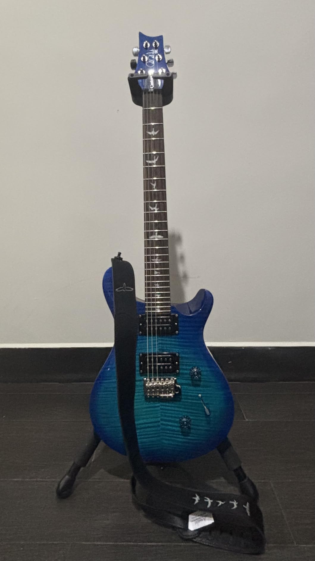 PRS SE Custom 24 Exclusive with Gig Bag, Vintage Yellow customer photo 2