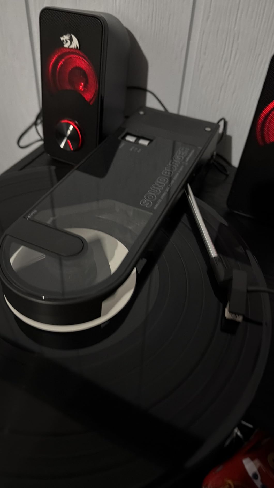 Audio-Technica AT-SB727 Sound Burger Portable Bluetooth Turntable, Black customer photo 1