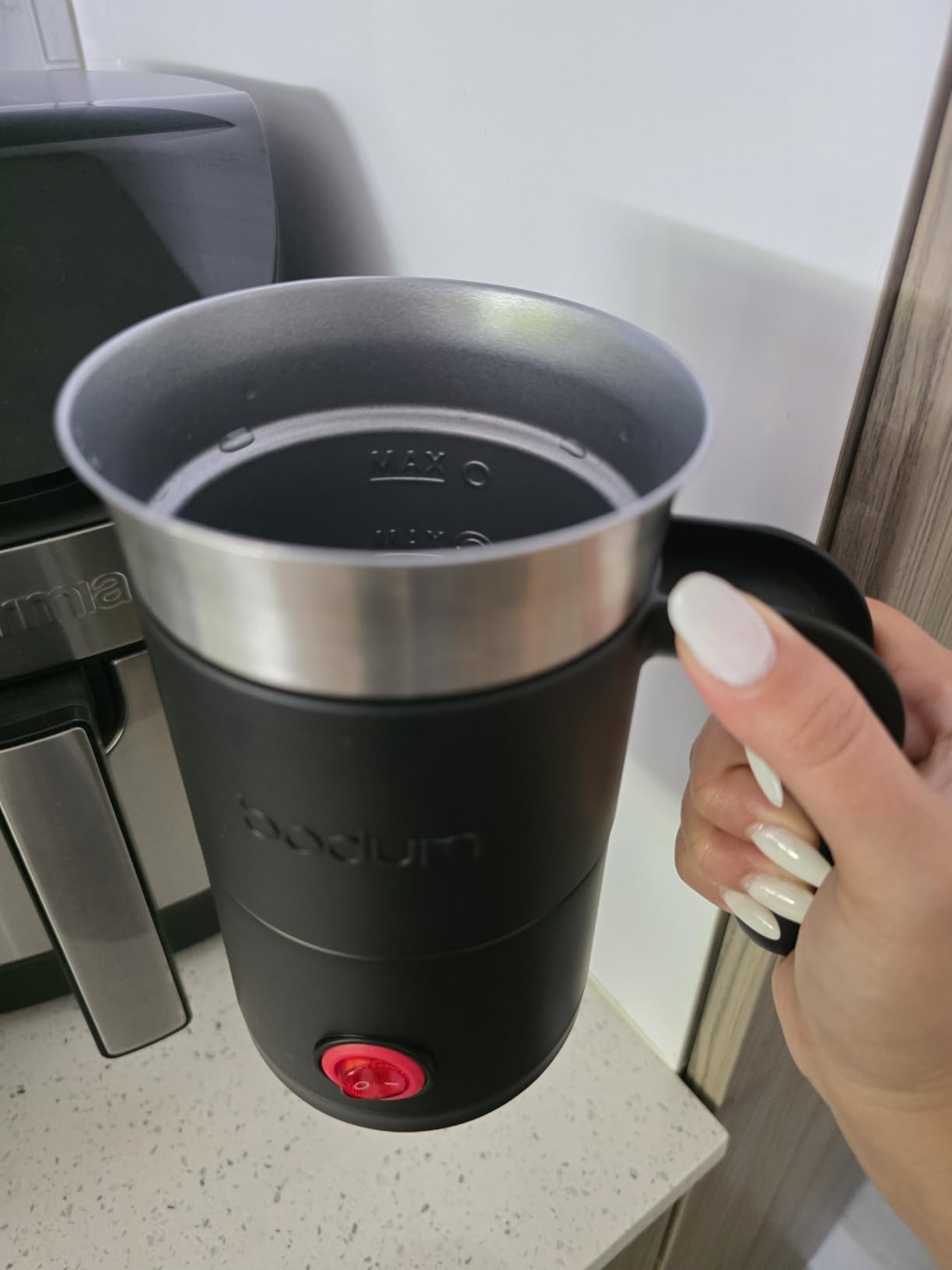 Bodum Barista Electric Milk Frother with Handle customer photo 1