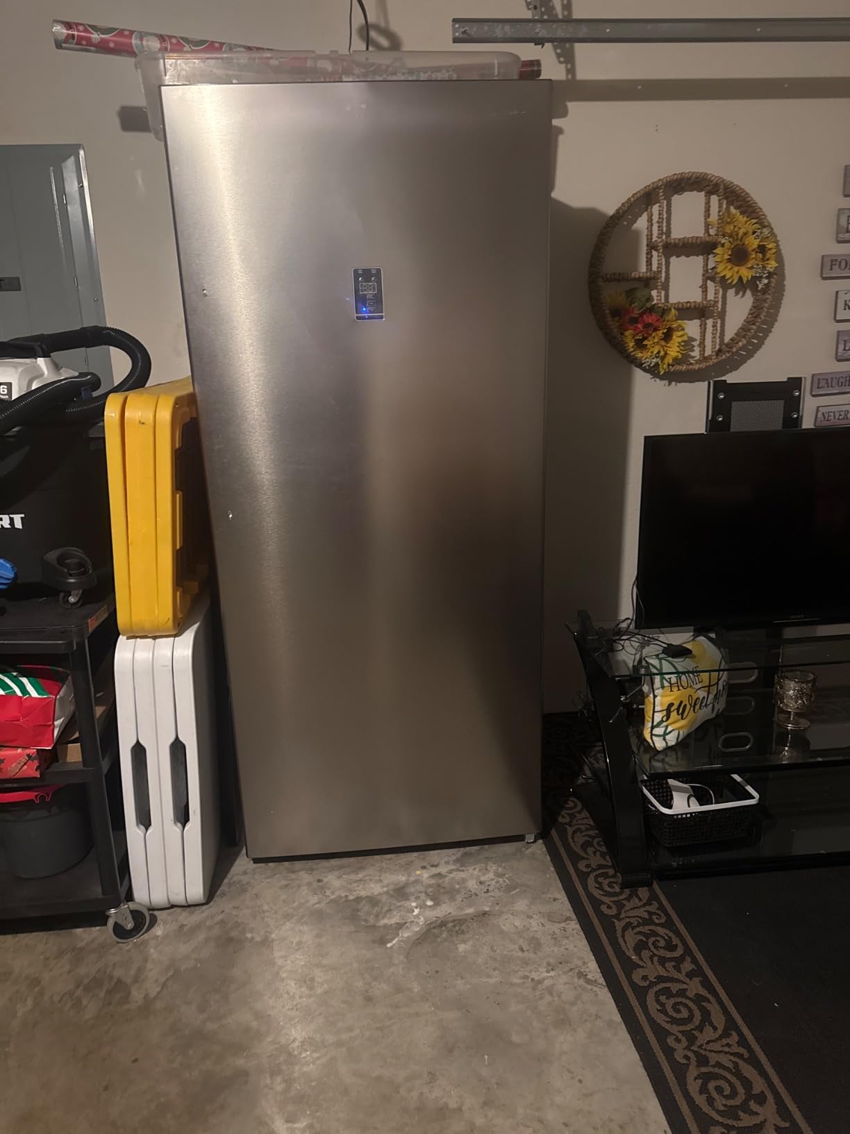 KoolMore 21 cu. ft. Upright Convertible Freezer/Refrigerator, 2-in-1 Appliance, Clear Shelves and Drawers [Silver] customer photo 1