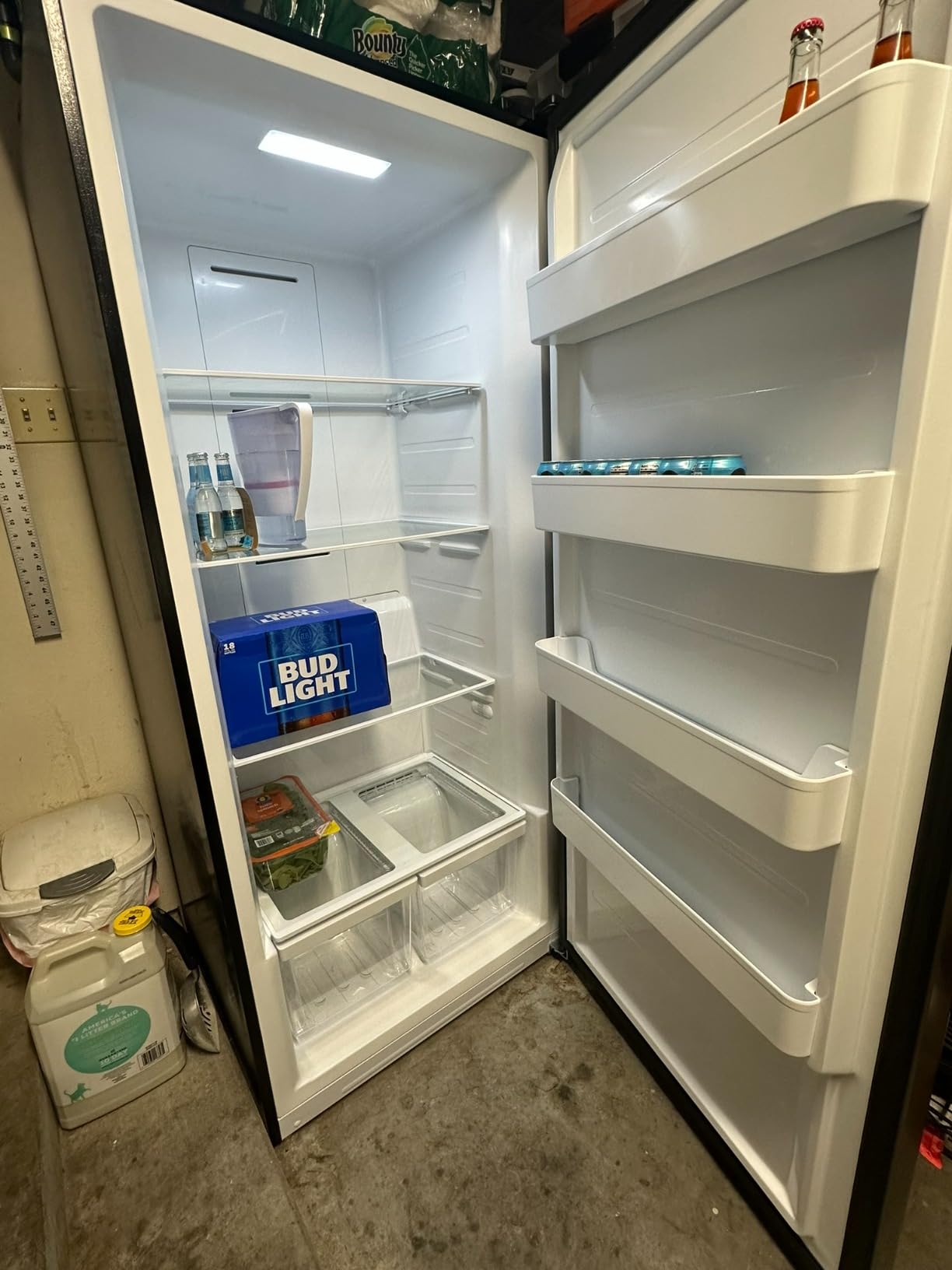 KoolMore 21 cu. ft. Upright Convertible Freezer/Refrigerator, 2-in-1 Appliance, Clear Shelves and Drawers [Silver] customer photo 2