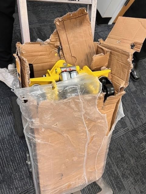 YELLOW JACKET Low Profile Floor Jack with Dual Pumps Quickly Lift Hydraulic Car Jack with Pad, 4 Ton (8,800 lb) Capacity customer photo 1
