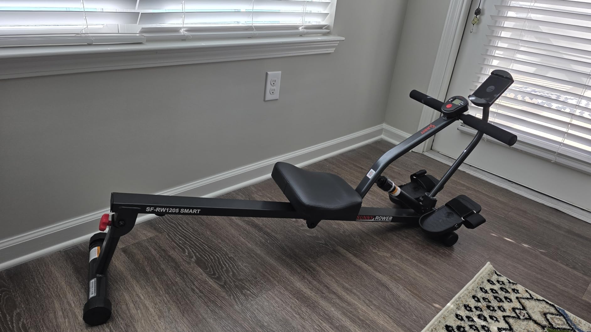 Sunny Health & Fitness Compact Hydraulic Rower with 12-Level Resistance | Full-Body Cardio, Joint-Friendly, Lightweight & Portable, Quiet & Smooth Row, Easy-Assembly, Free SunnyFit App customer photo 1
