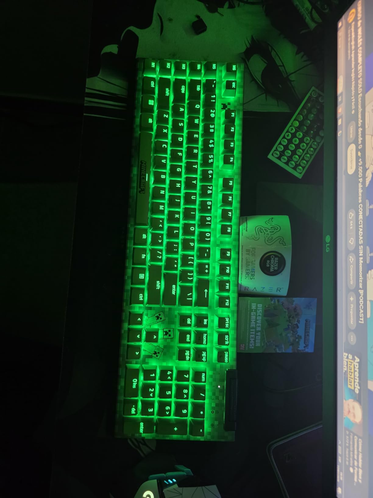 Razer BlackWidow V4 X Mechanical Gaming Keyboard, Yellow Switches, Black | Linear & Silent Switches, 6 Dedicated Macro Keys, Chroma RGB, Doubleshot ABS Keycaps, Roller & Media Controls, Snap Tap customer photo 2