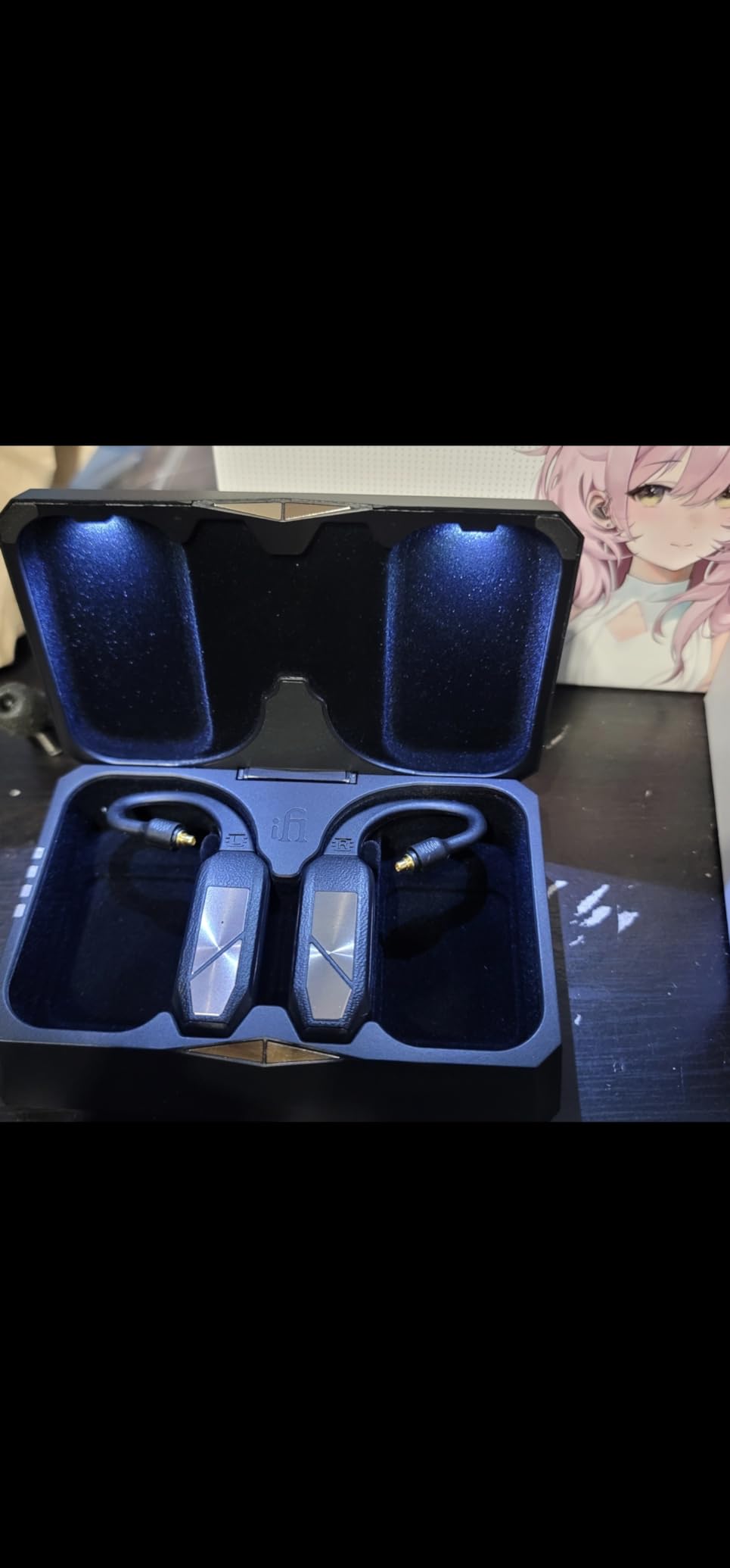 iFi - GO Pod - HD Bluetooth DAC & Headphone Amp for IEMs. Hi-Res 96kHz/24bit LDAC - Unrivalled TWS Sound - Interchangeable IEM Connectors. Case with 35H Playtime. Qi Wireless & USB-C Fast Charging. customer photo 1