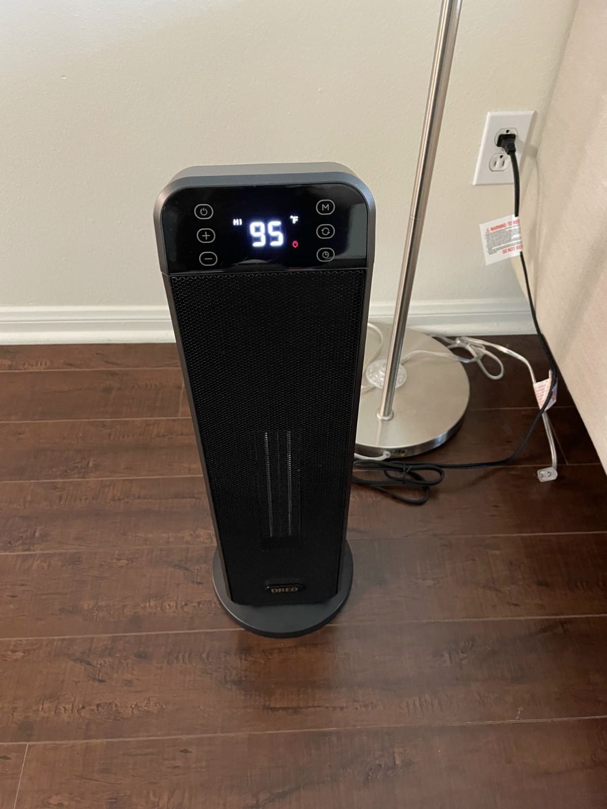 DREO 25 Inch Electric Space Heater for Indoor Use, Large Room, Thermostat | 11.5 ft/s Fast Heating, 25dB Quiet Operation, 70° Oscillation, Remote Control, Child Lock, Overheating & Tip-Over Protection customer photo 2
