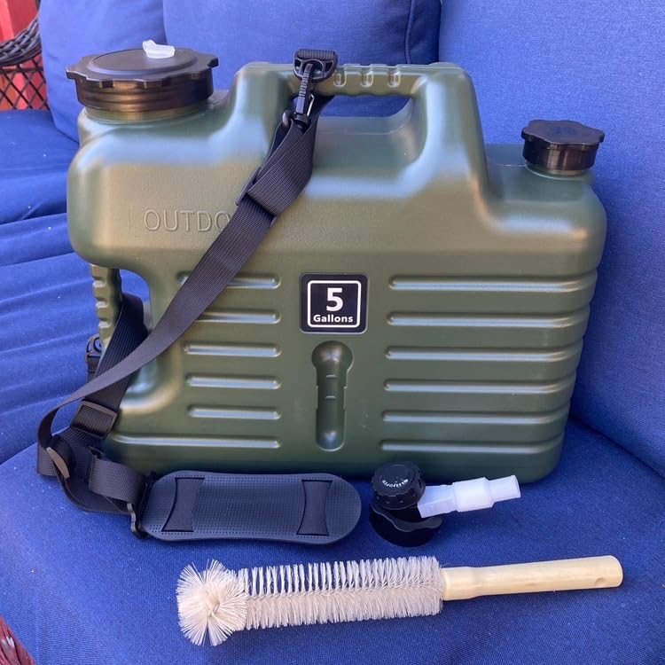 Digury 5 Gallon Water Jug, Camping Water Container BPA Free Water Storage with Spigot No Leakage Portable Emergency Water Tank for Outdoor Hiking Camping Picnic Supplies Green customer photo 2
